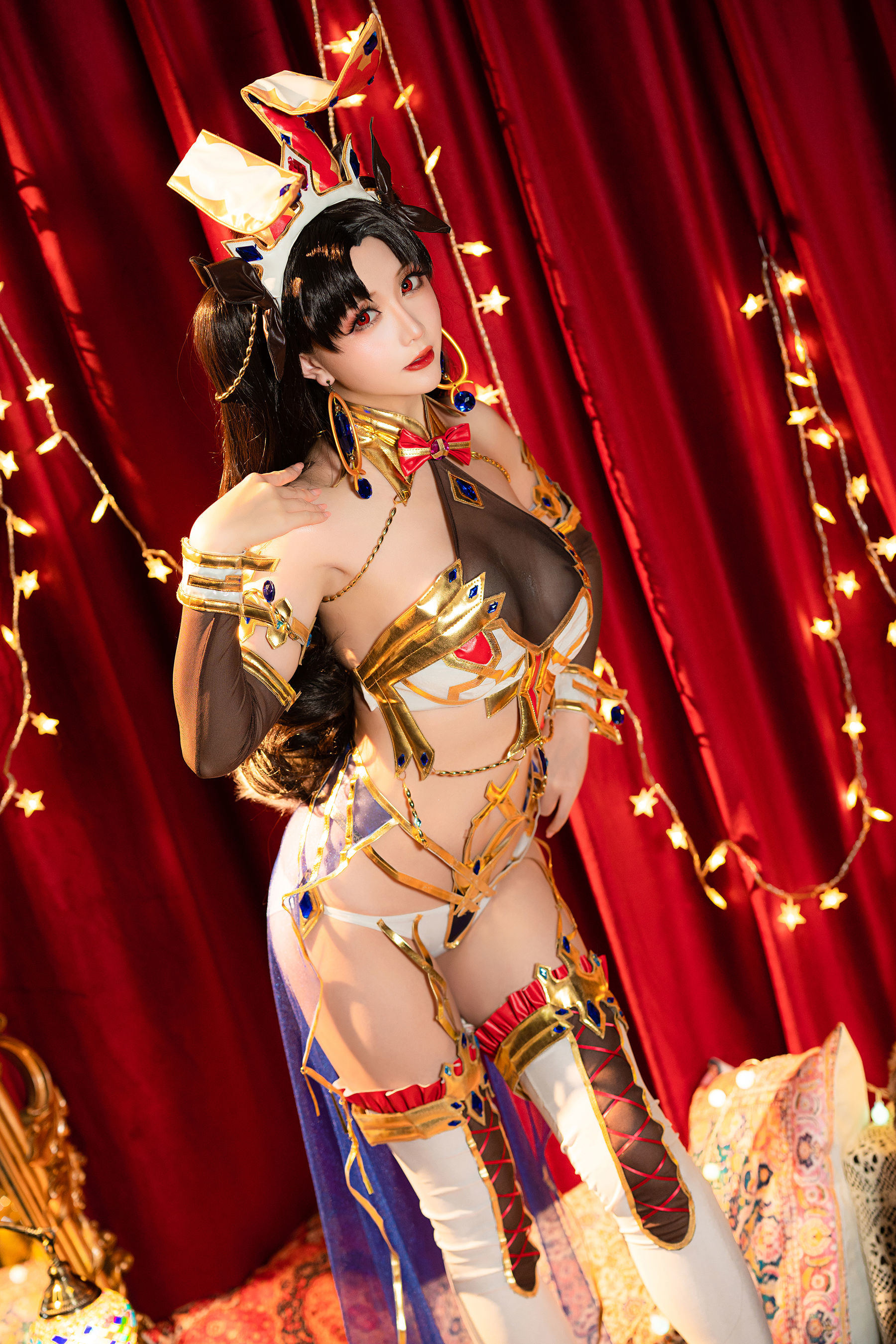 Internet Celebrity Cosplayer Photobook] Cosplayer Miss Xing Zhi Chi Chi - Ishtar Doujin Ishtar Rin
