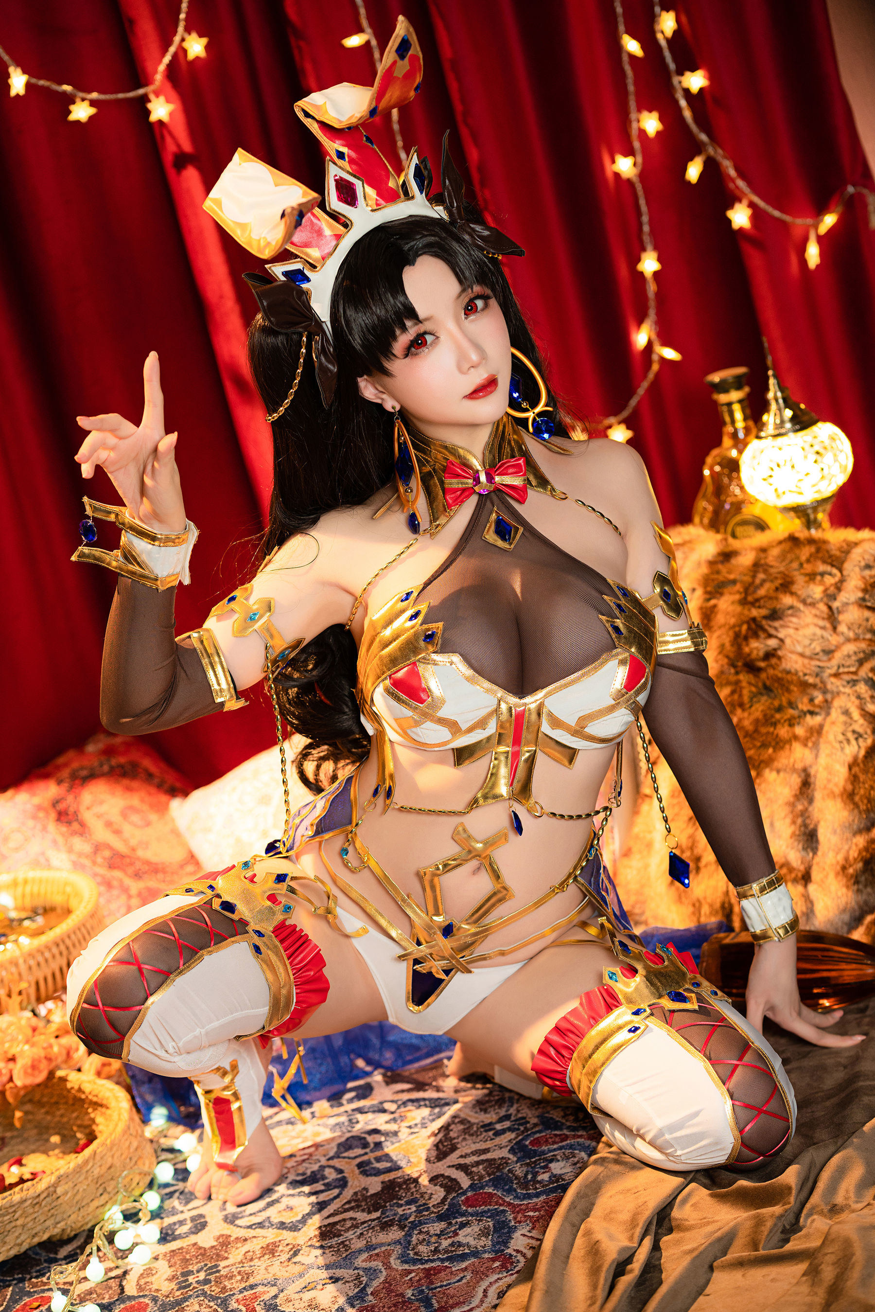 Internet Celebrity Cosplayer Photobook] Cosplayer Miss Xing Zhi Chi Chi - Ishtar Doujin Ishtar Rin