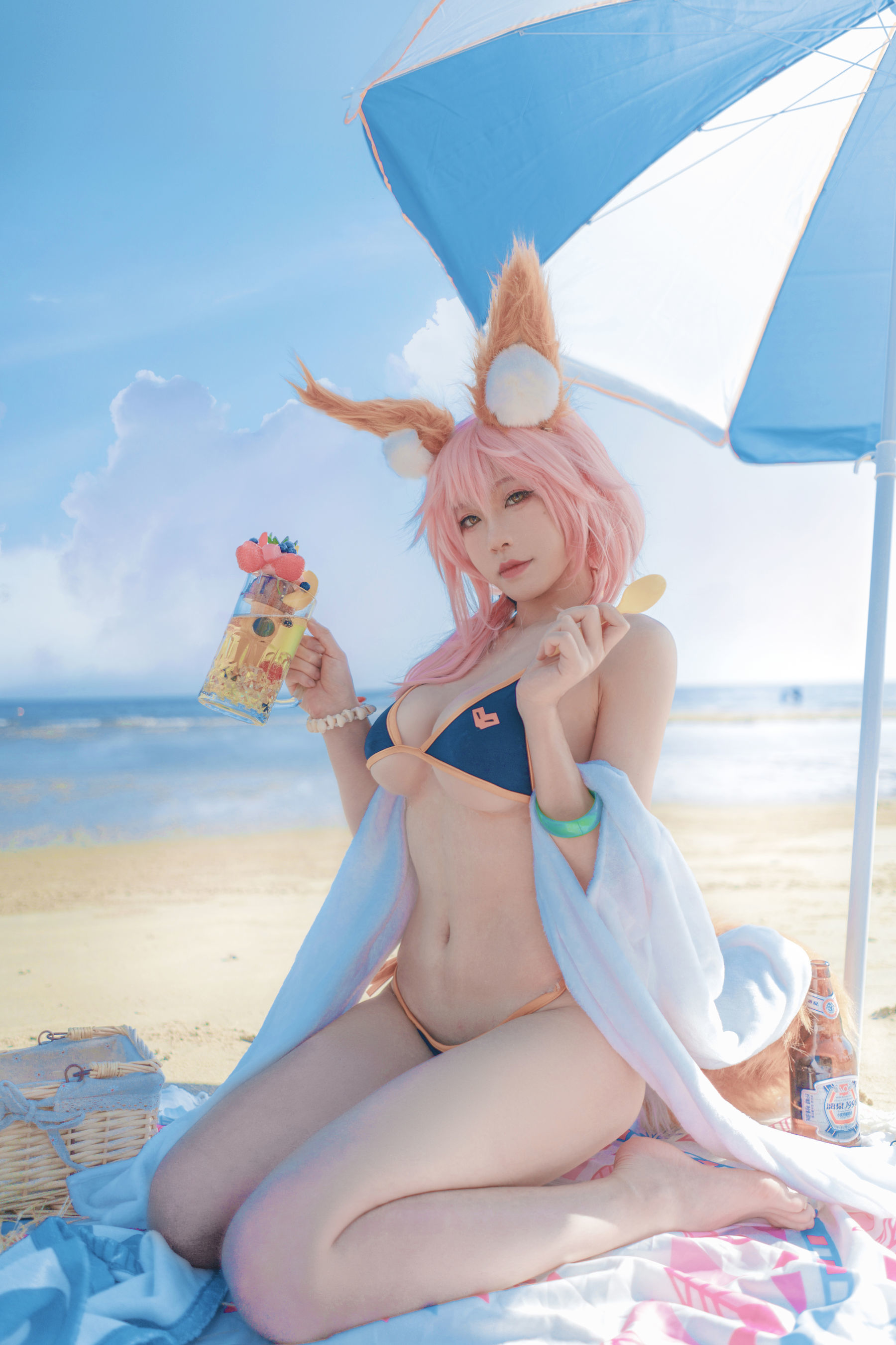 [网红COSER写真] 动漫博主uki雨季 - 玉藻前海边泳装