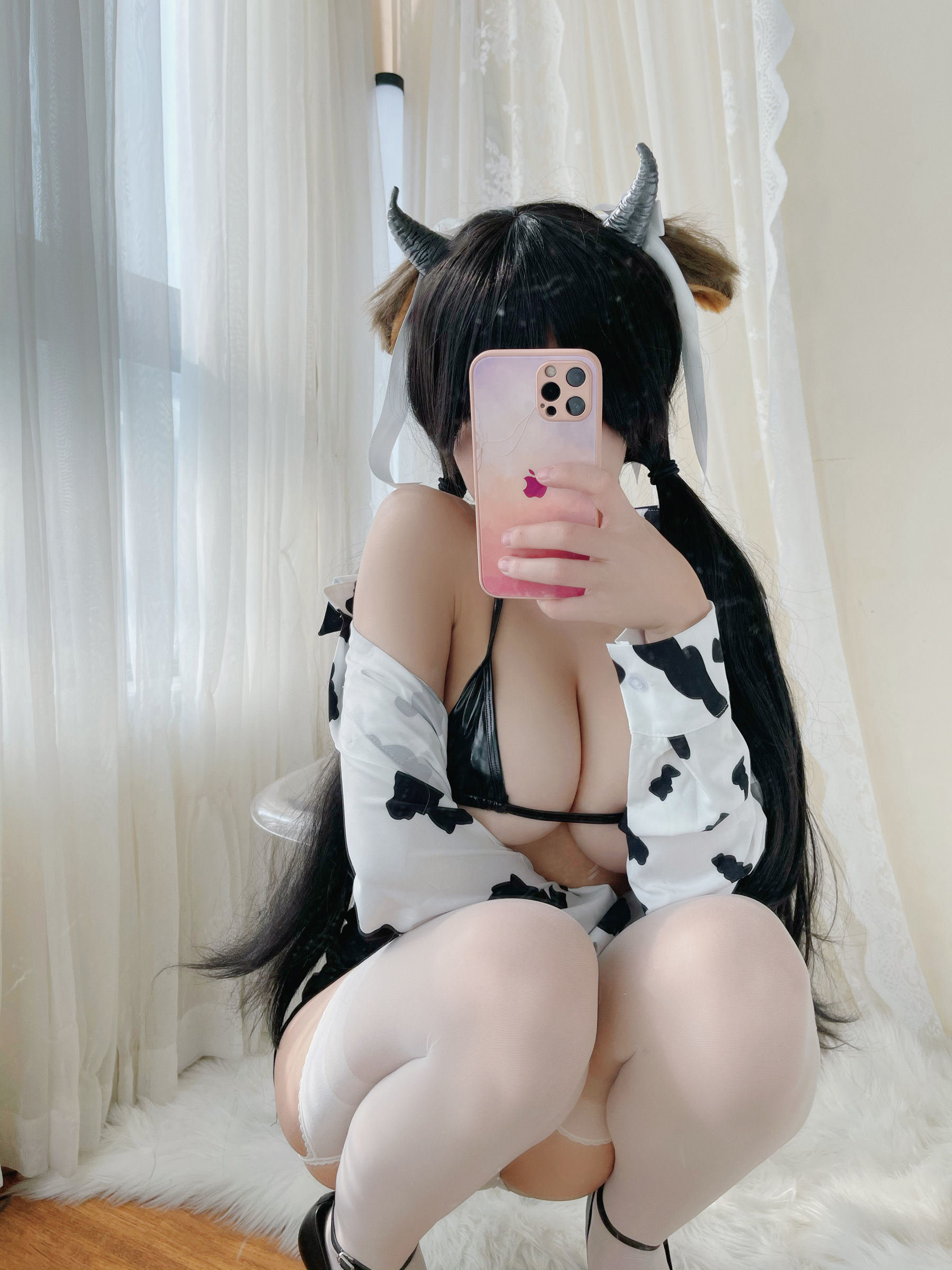 [网红COSER写真] 动漫博主小仓千代w - 奶牛衬衣