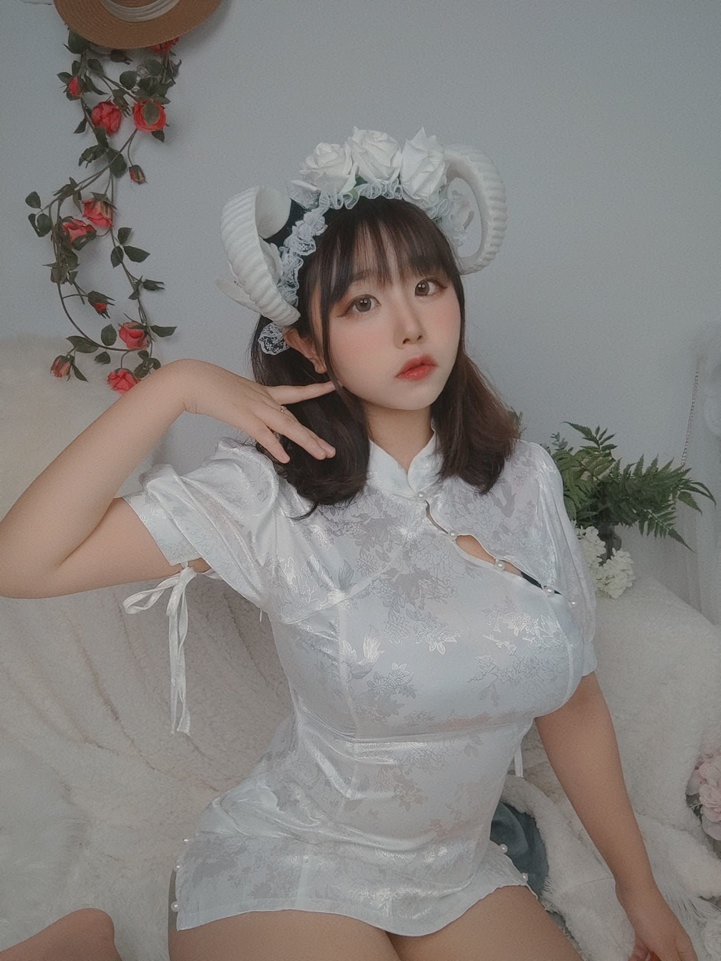 เน็ตไอดอล COSER 写真] บล็อกเกอร์การ์ตูน มู่หลิง Mu0 - เซลฟี่ 2