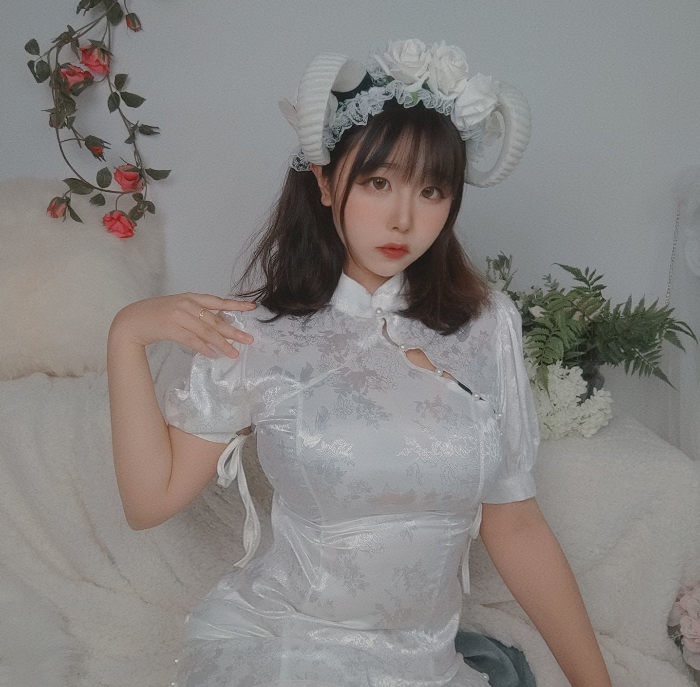 เน็ตไอดอล COSER 写真] บล็อกเกอร์การ์ตูน มู่หลิง Mu0 - เซลฟี่ 2