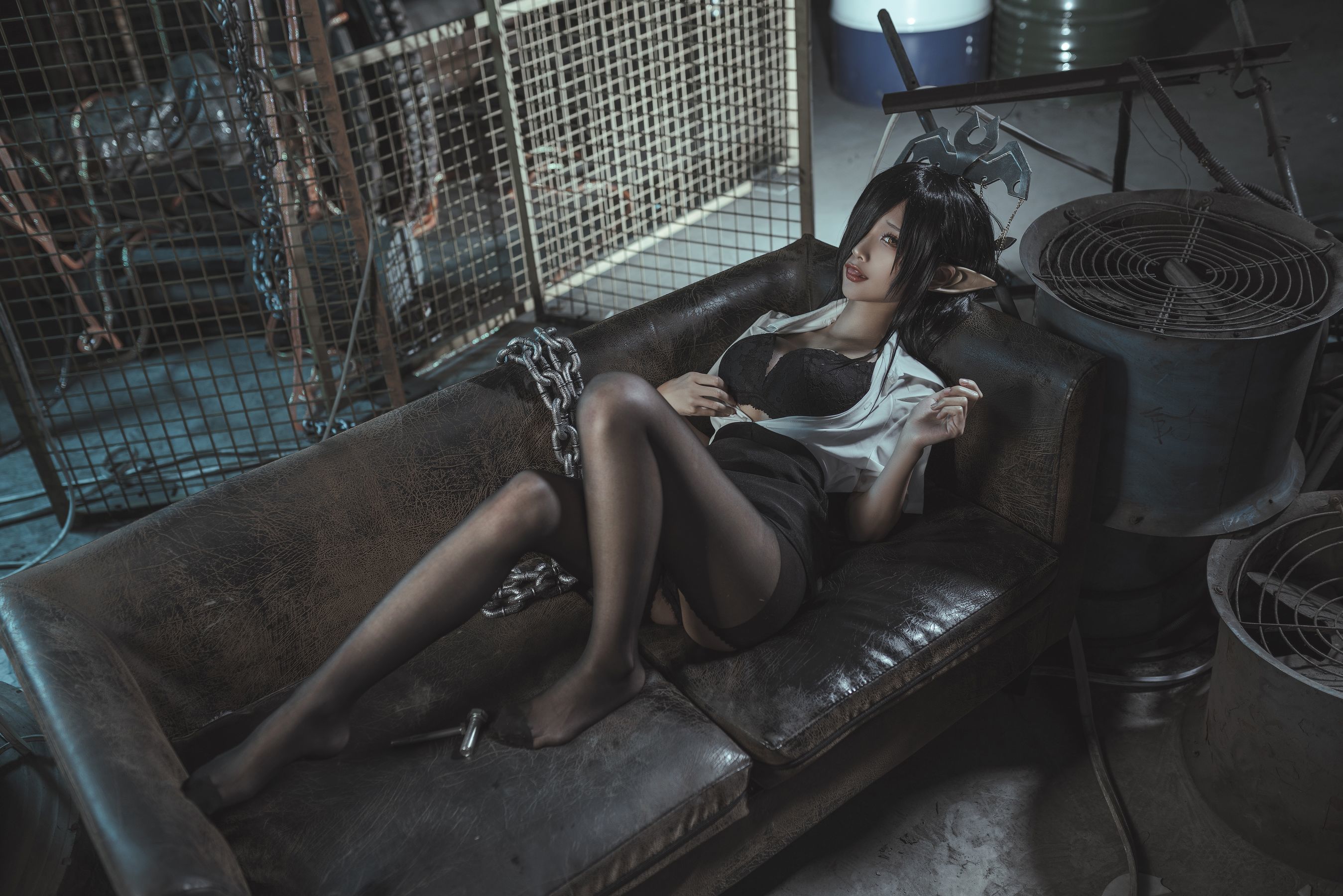 ネット有名人コスプレイヤーフォト] アニメブロガー蠢沫沫 - ブラックビーストクイーン OL制服