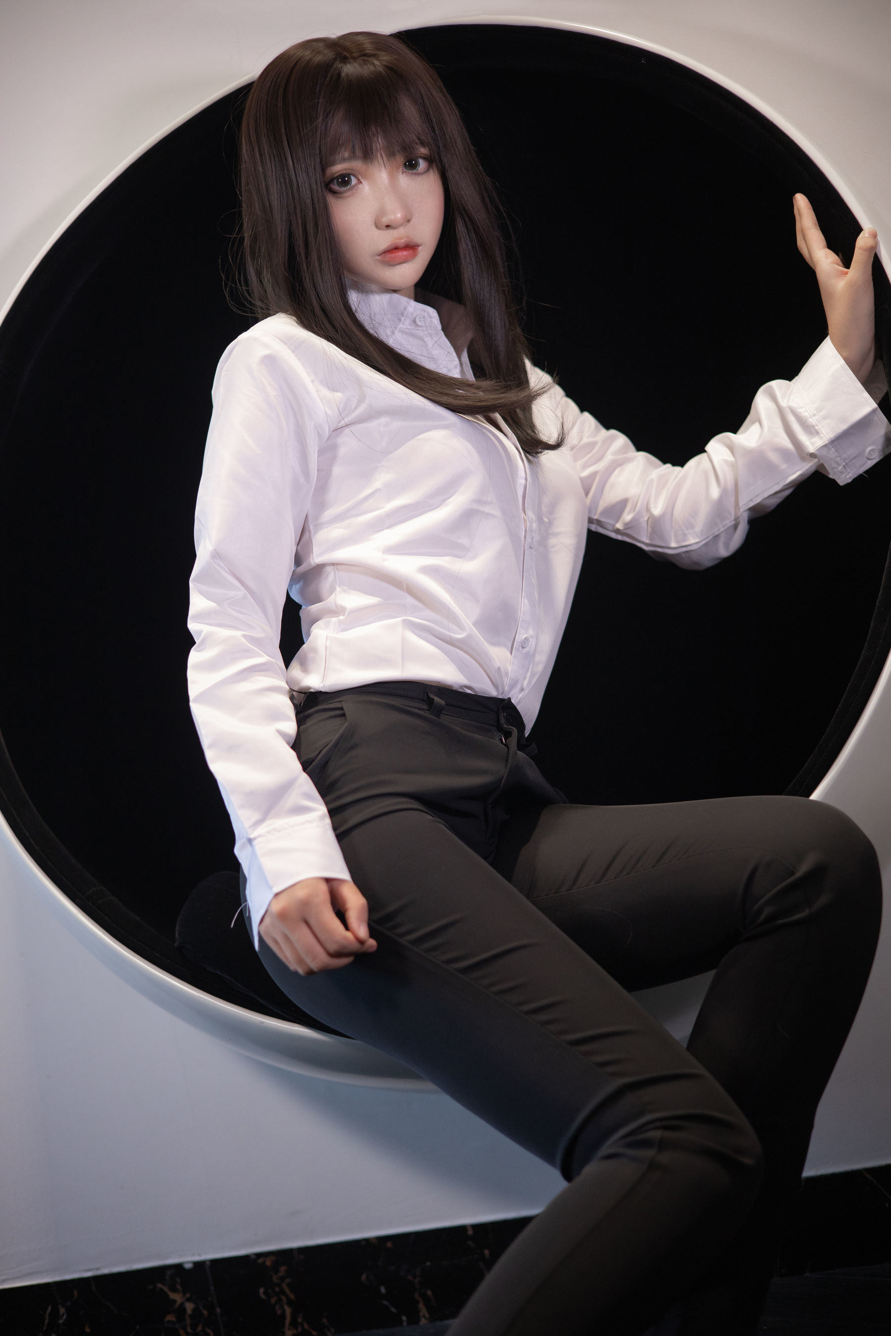 疯猫ss 职业OL Cosplay 写真