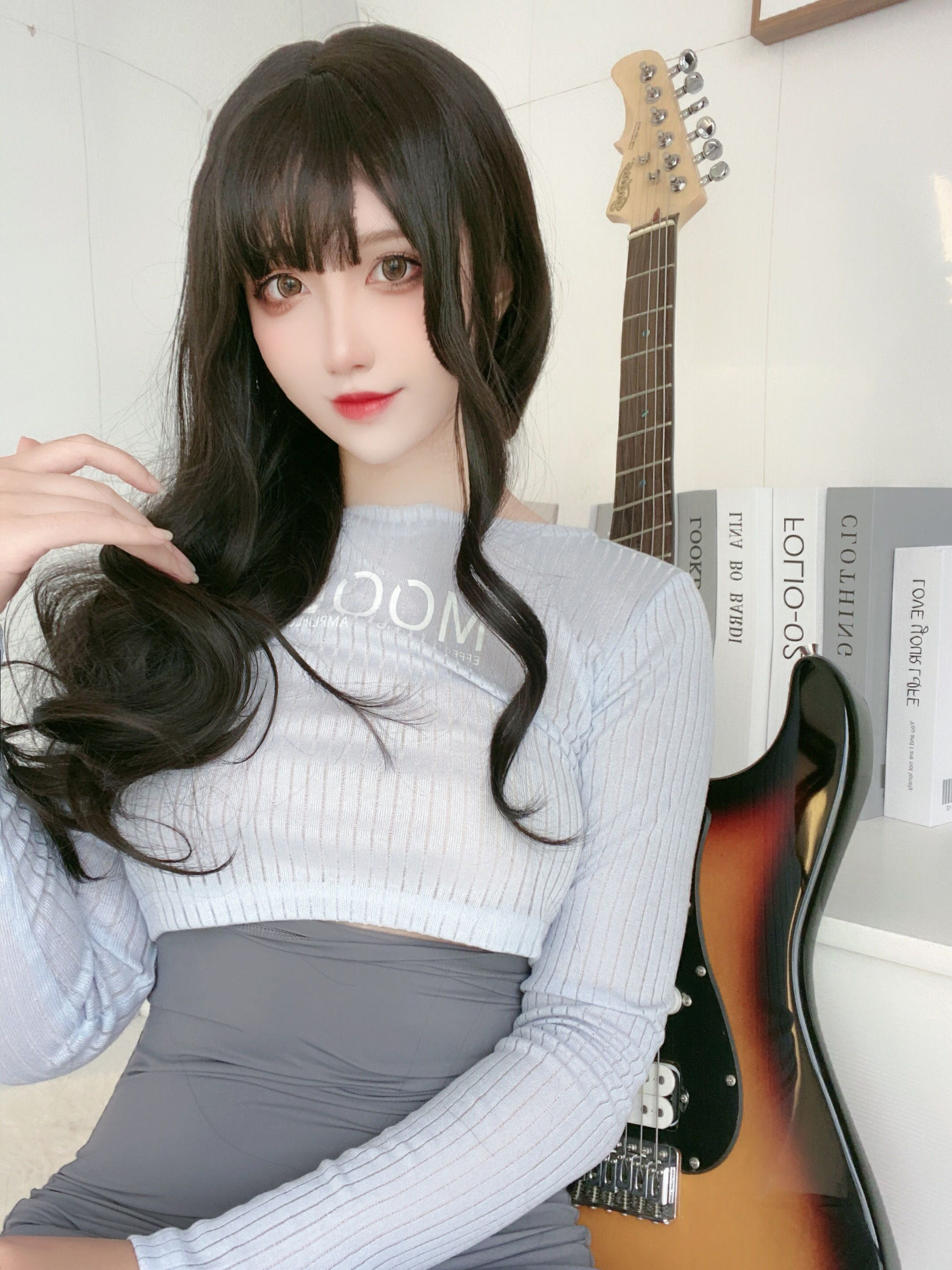 [网红COSER写真] 动漫博主九曲Jean - 吉他妹妹
