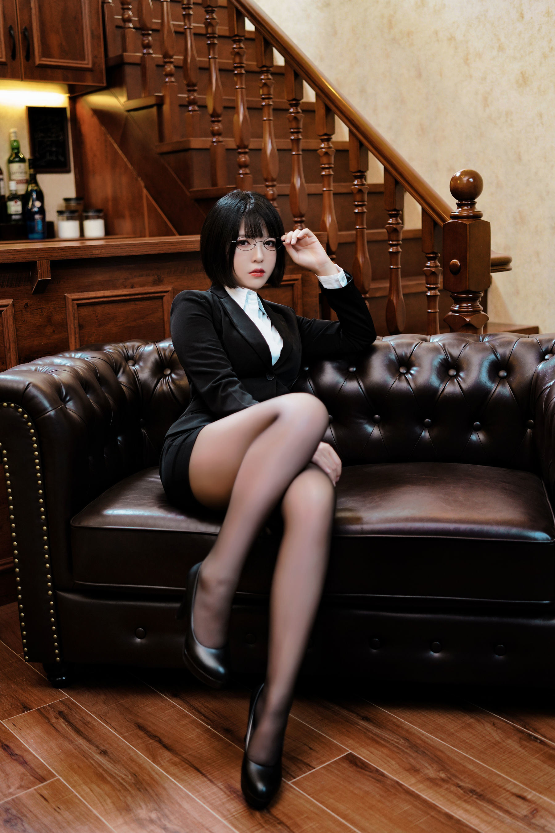 半半子 OL様 黑丝制服写真