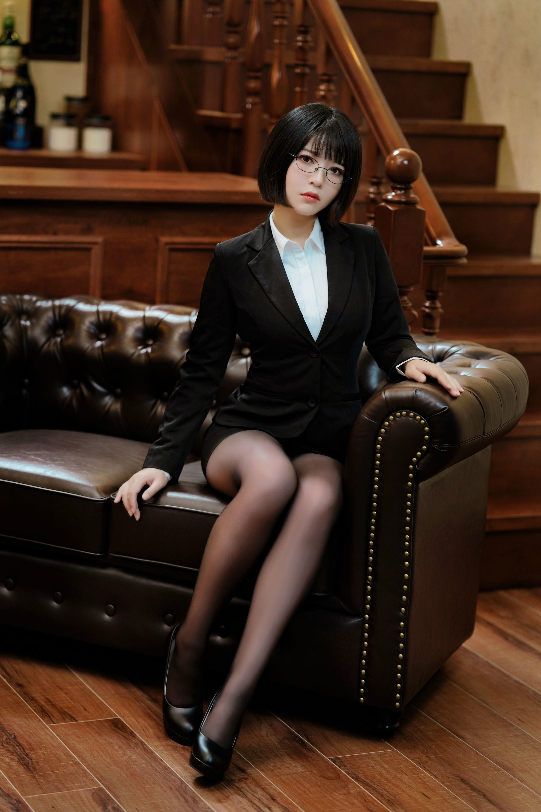 半半子 OL様 黑丝制服写真