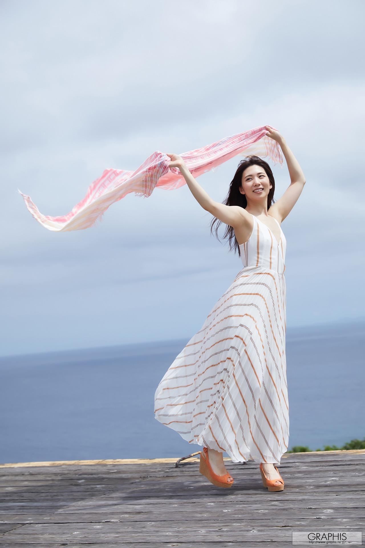 [Graphis] Gals – Aika Yamagishi 山岸逢花 Reflection [121P]