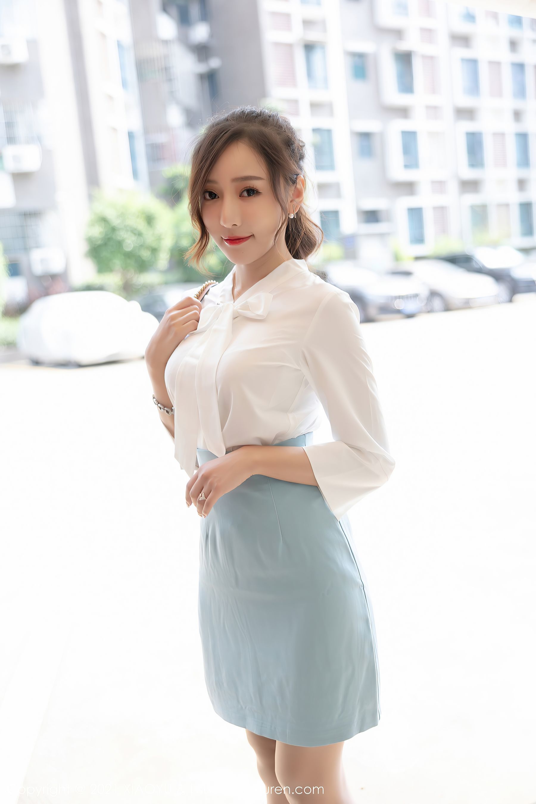 语画界XIAOYU Vol.635 王馨瑶Yanni气质街拍写真