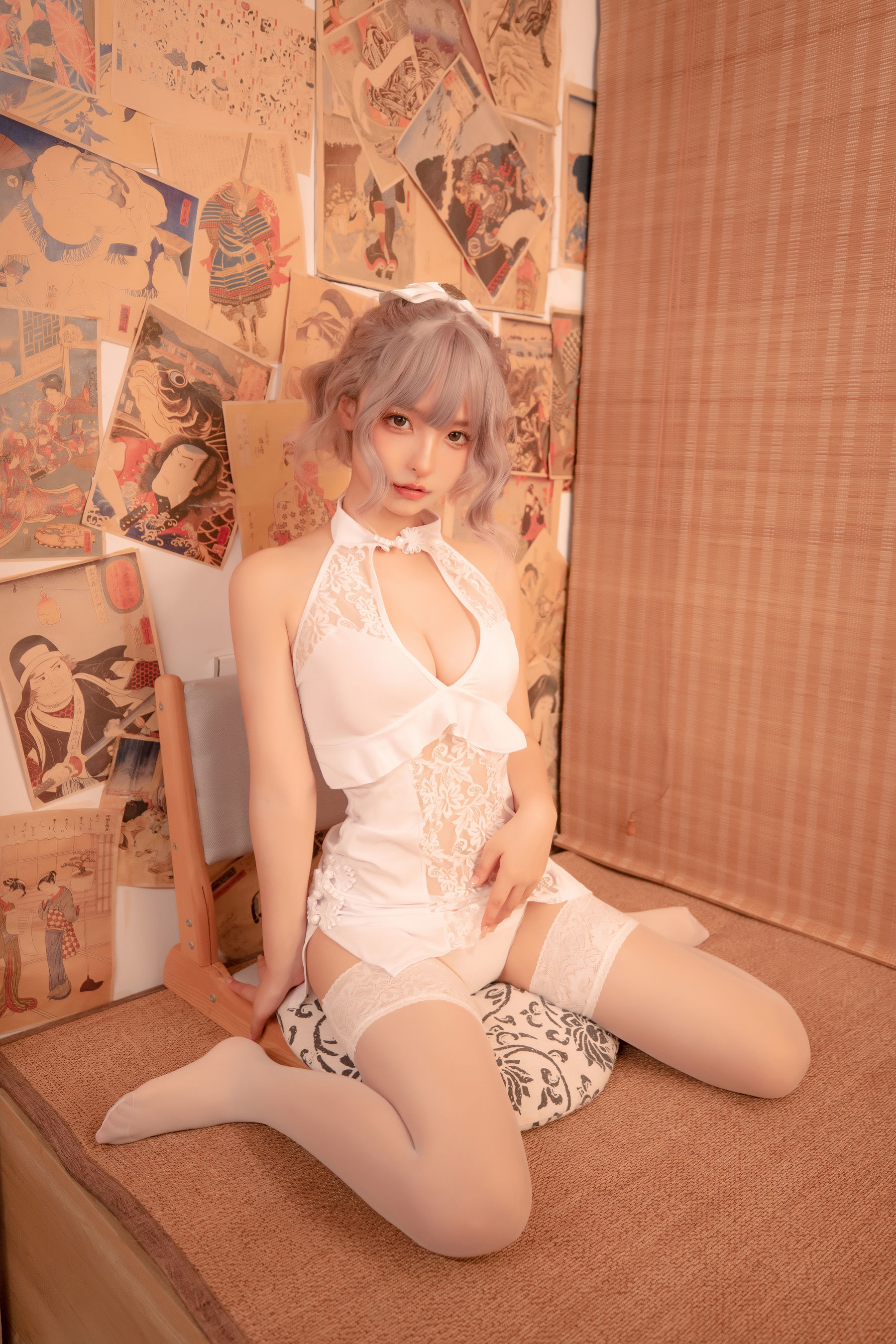 [福利COS] 神楽坂真冬 白旗袍