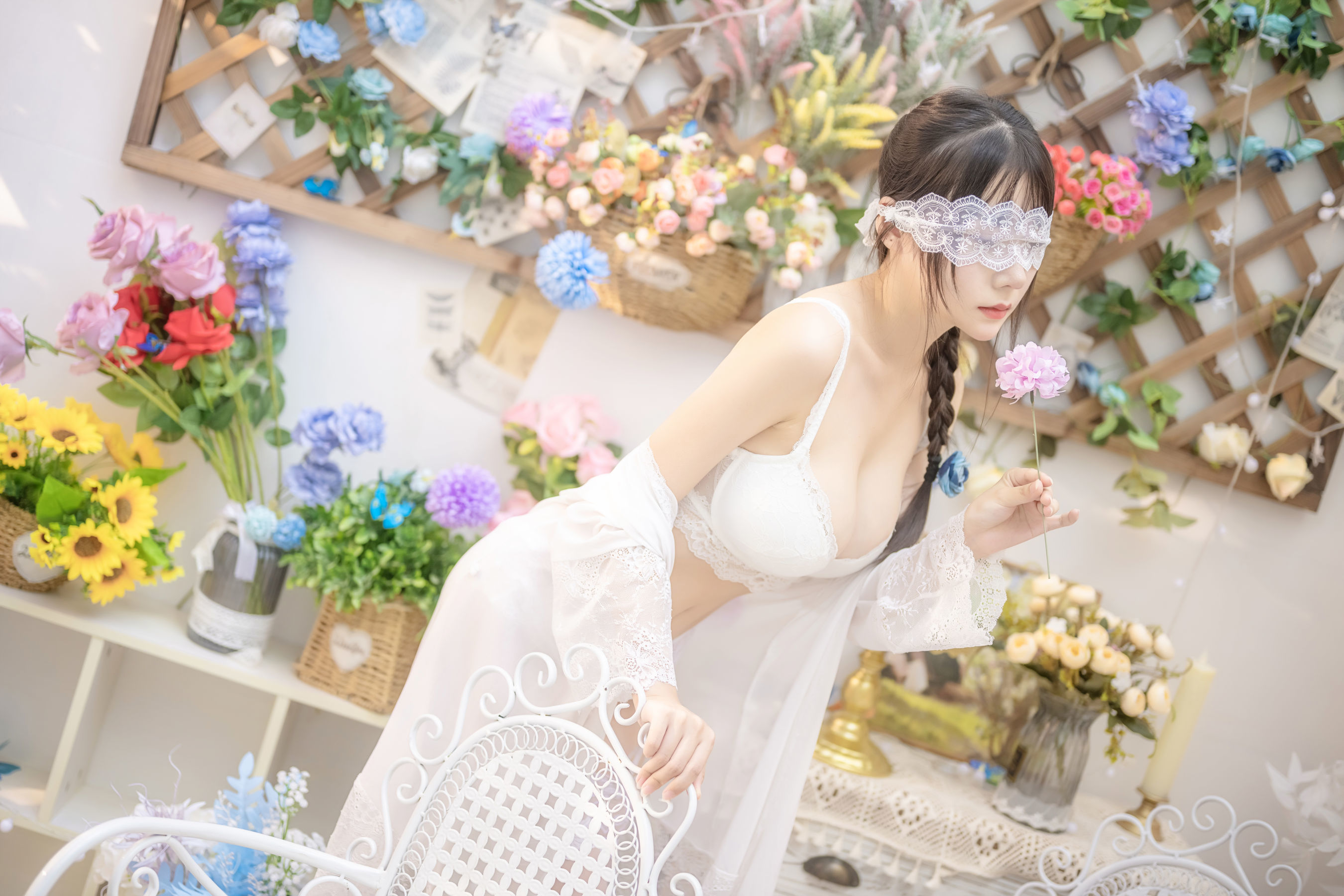 ウェルフェアCOS] シャンカオミャオルル写真 - ホワイトローズ