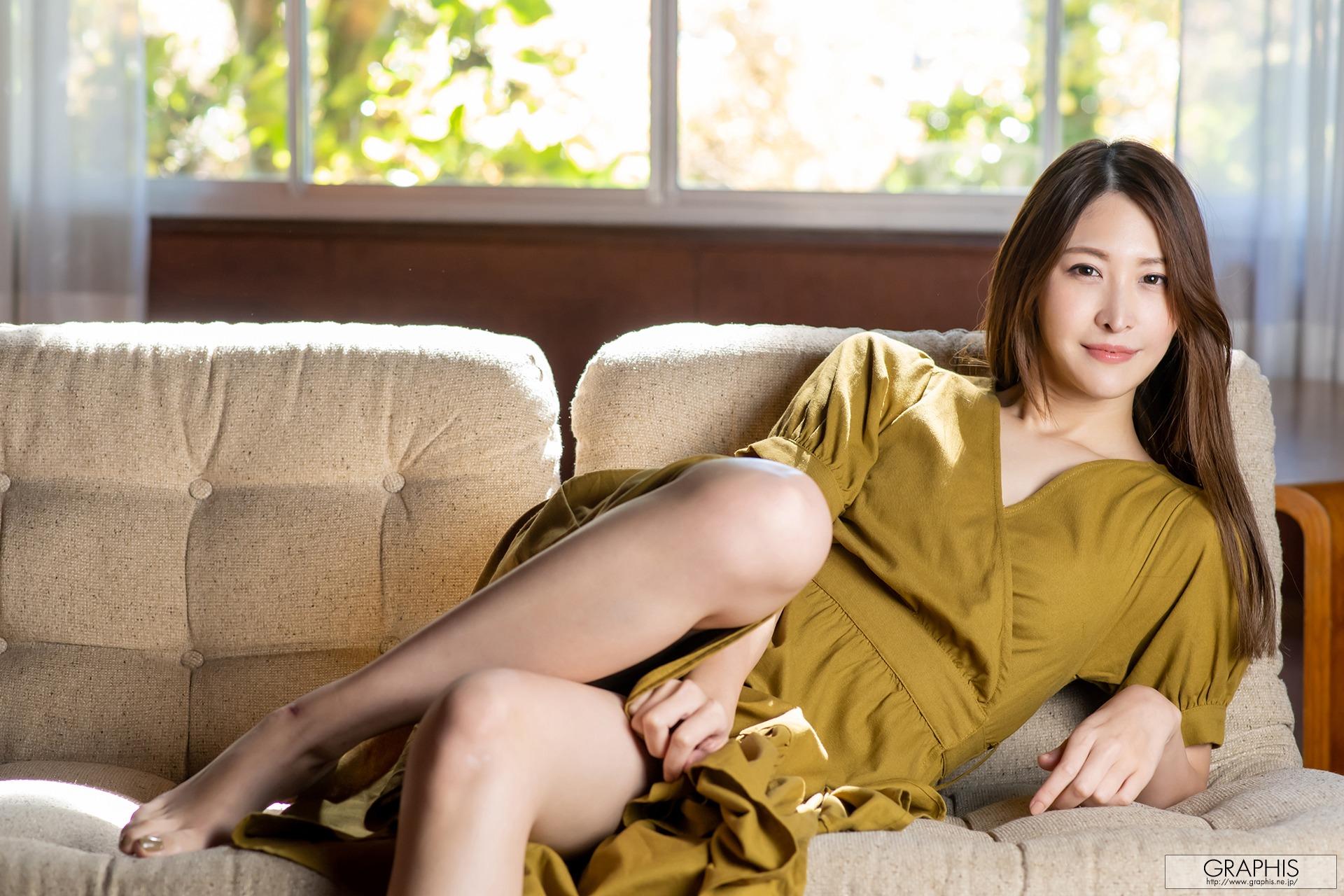 Graphis] Gals – 神菜美 まい Classy [141P