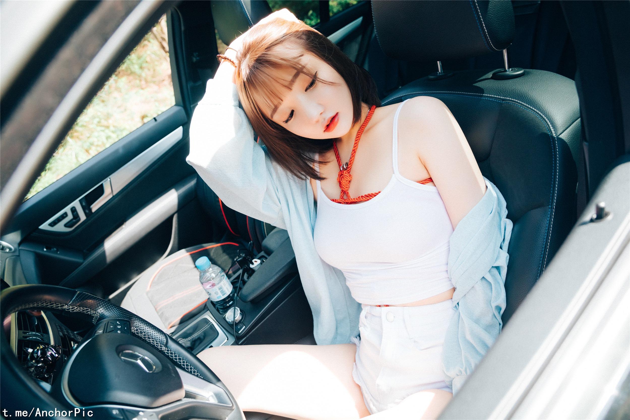 [Loozy] Son Ye-Eun (손예은) – SM CarXXX [118P]