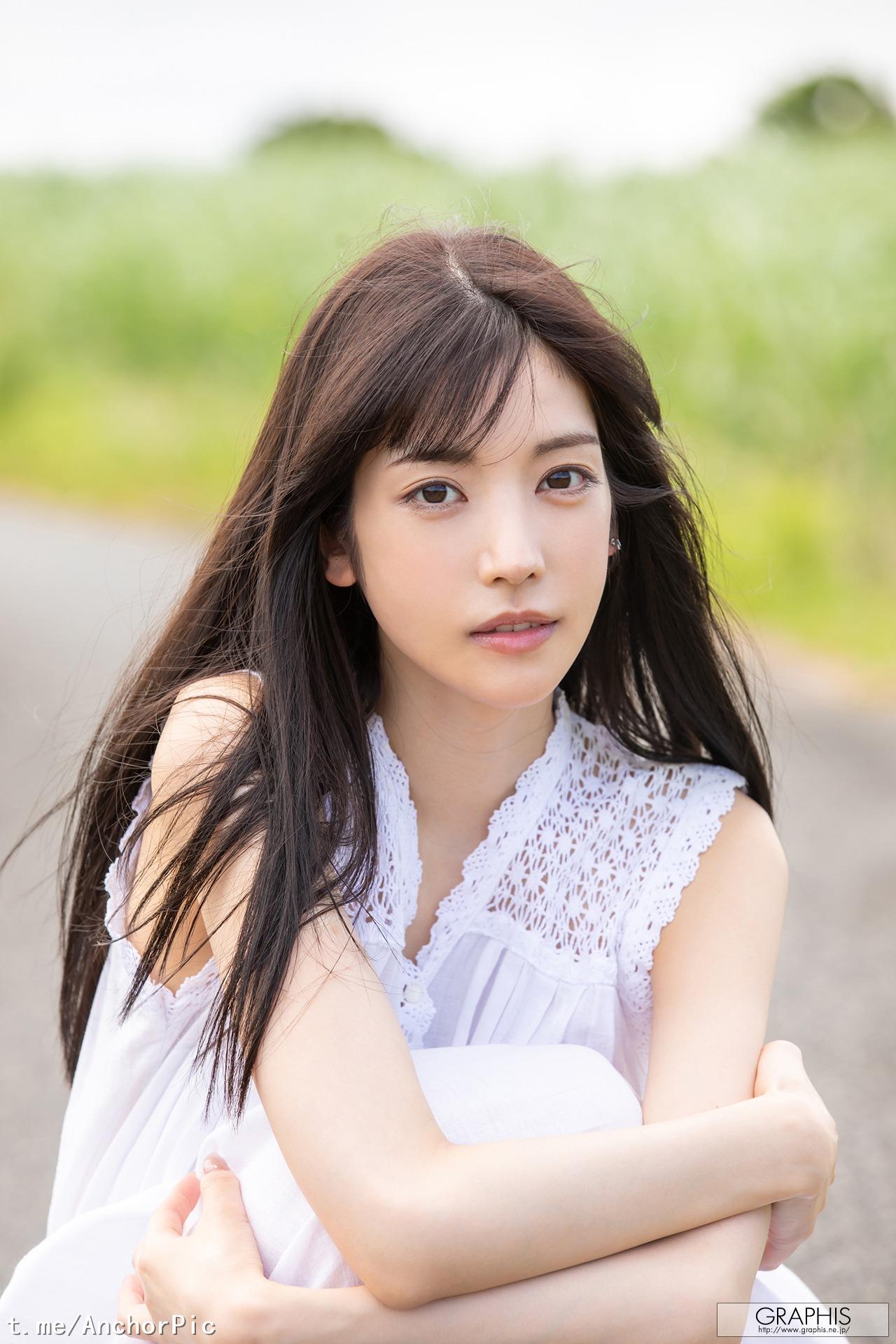 กราฟิส] กาลส์ – คาเรน คาเอเดะ 「ทรอพิคอล ทัวร์!」141P