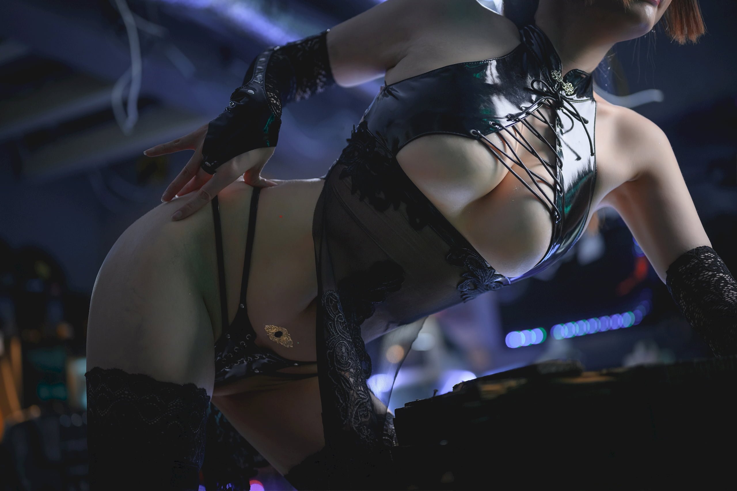 [秋和柯基] VR女友(现实篇)