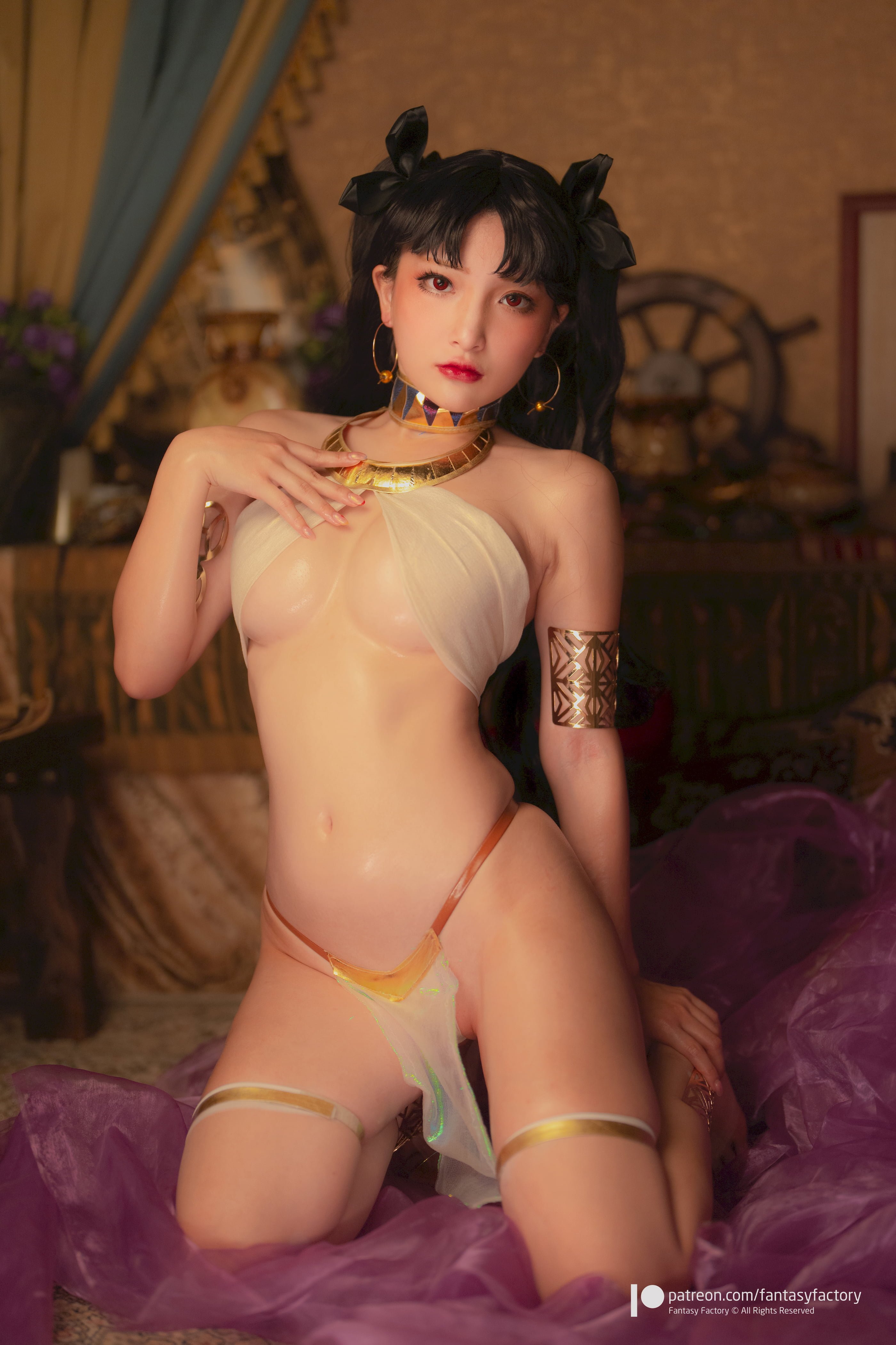 Xiaoding Ere and Ishtar Photo Set