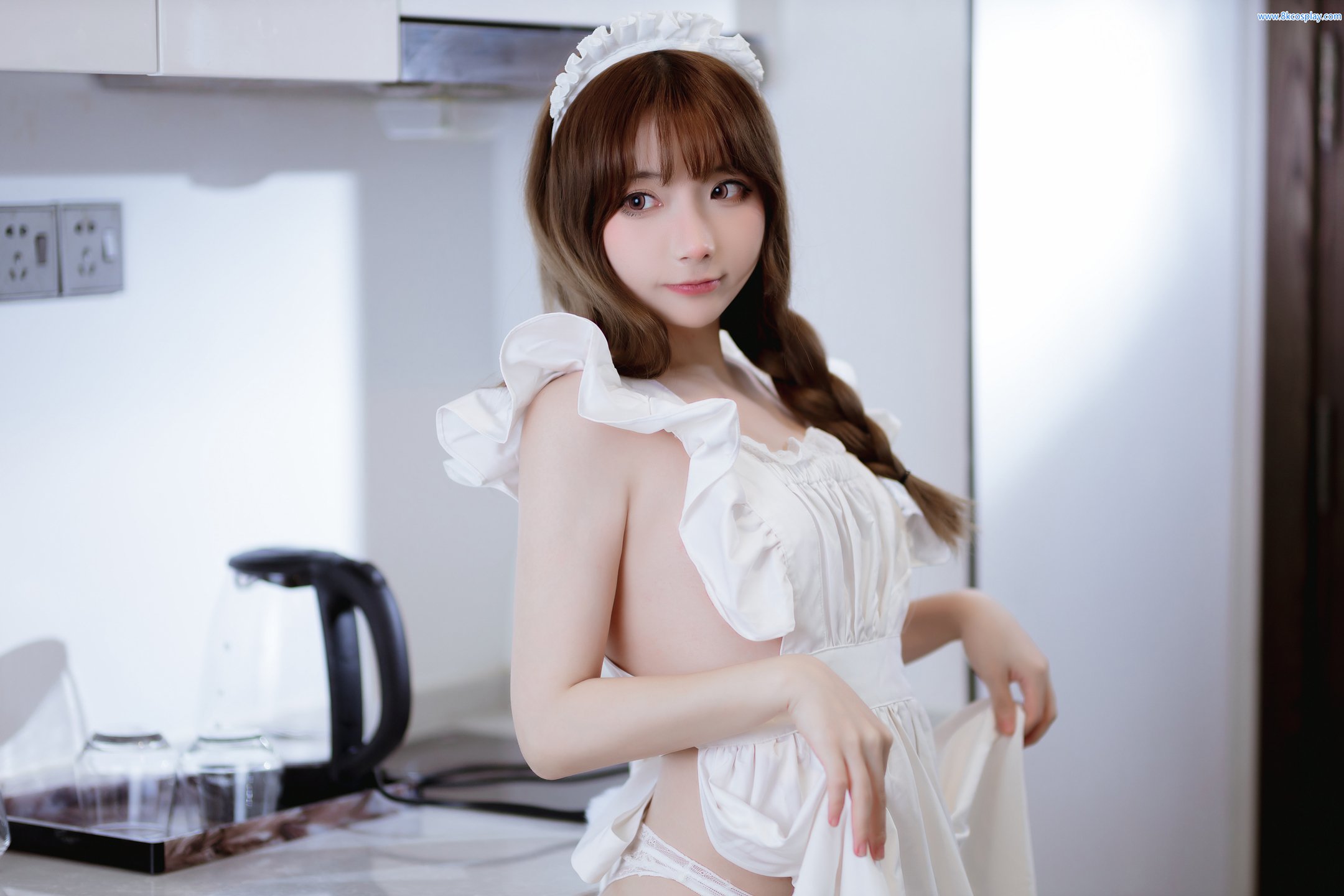 Shi San Bu Shi Shi W] No. 04 Apron Sexy Maid