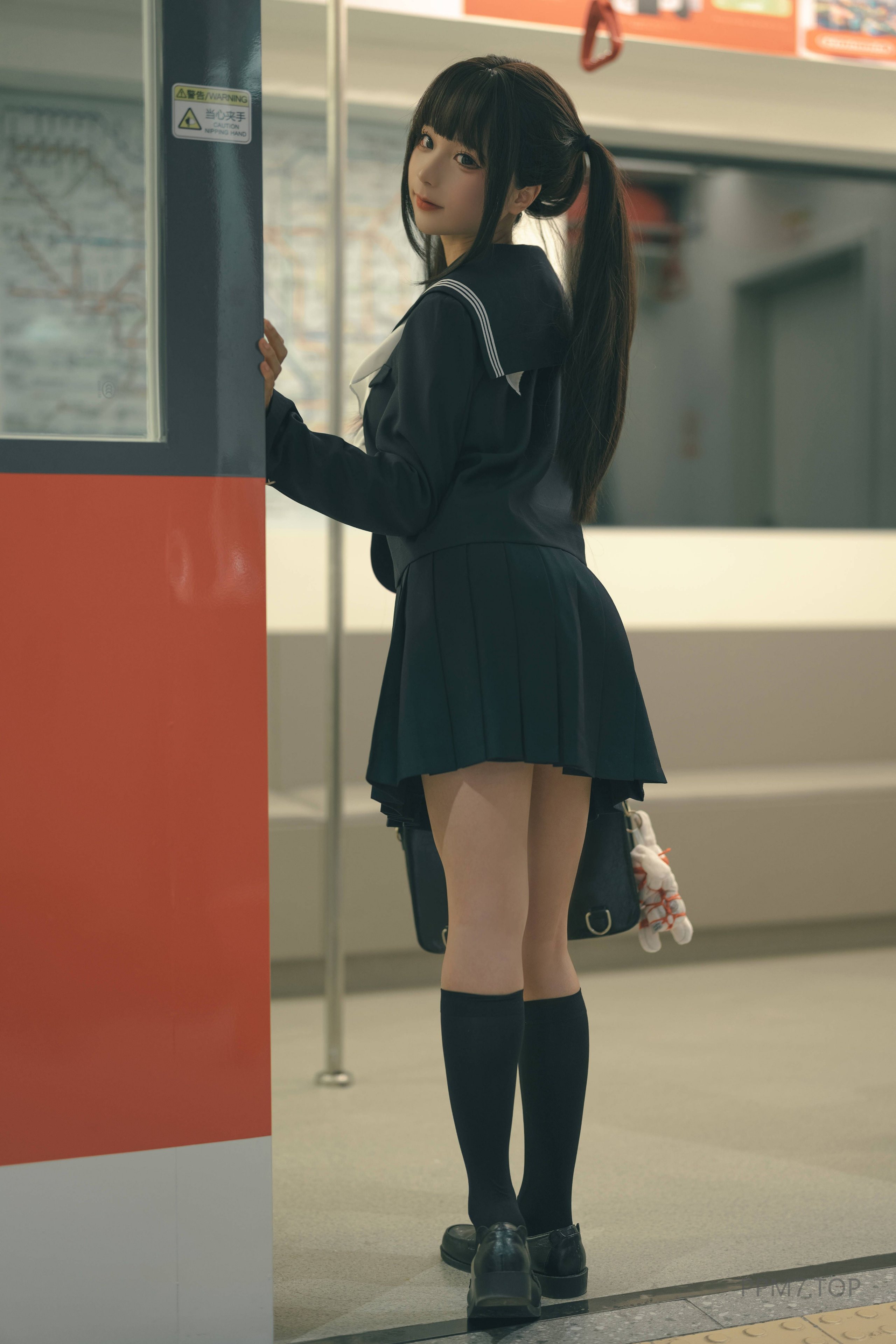 蠢沫沫《主人的任务》Cosplay写真套图