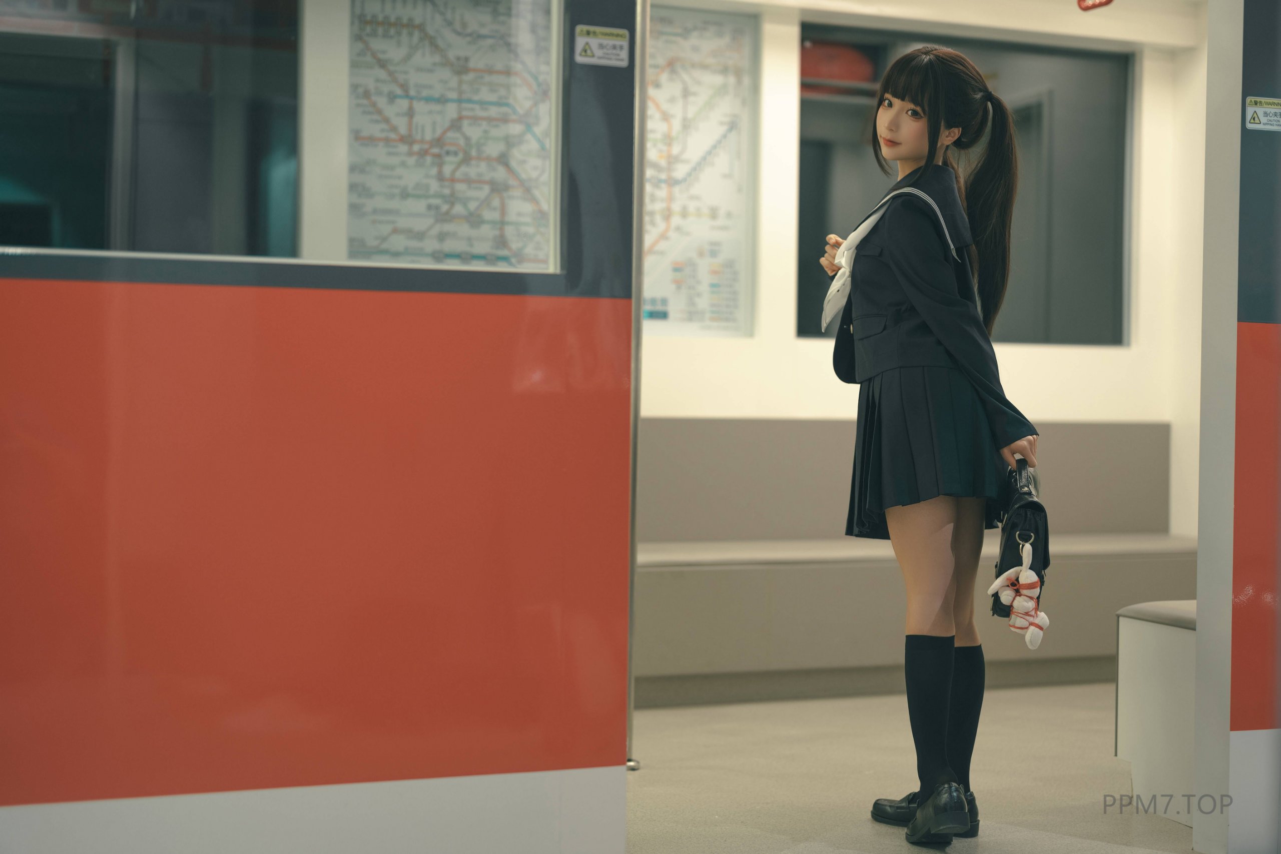 蠢沫沫《主人的任务》Cosplay写真套图