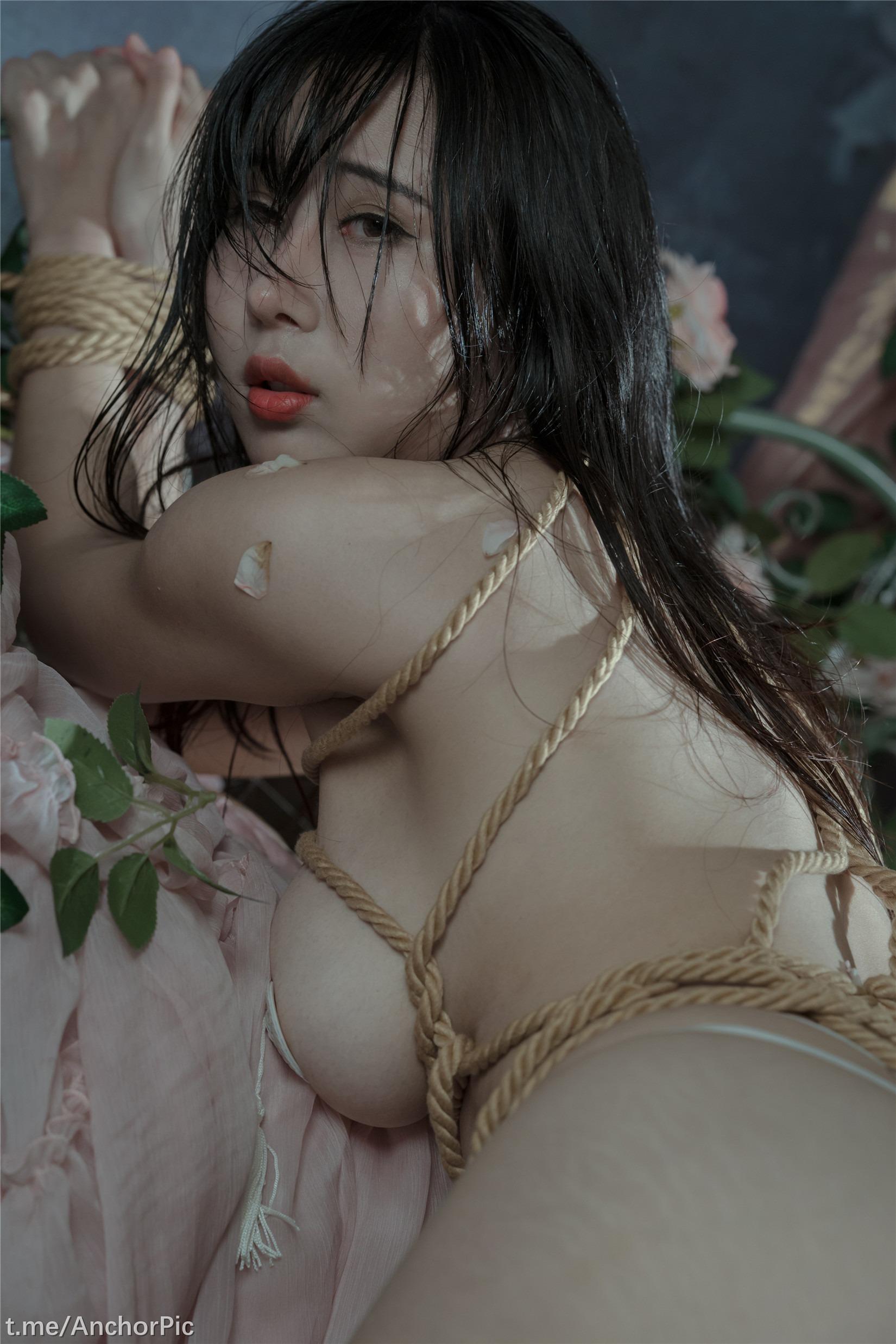 云溪溪 - 玫瑰绳艺 [49P]