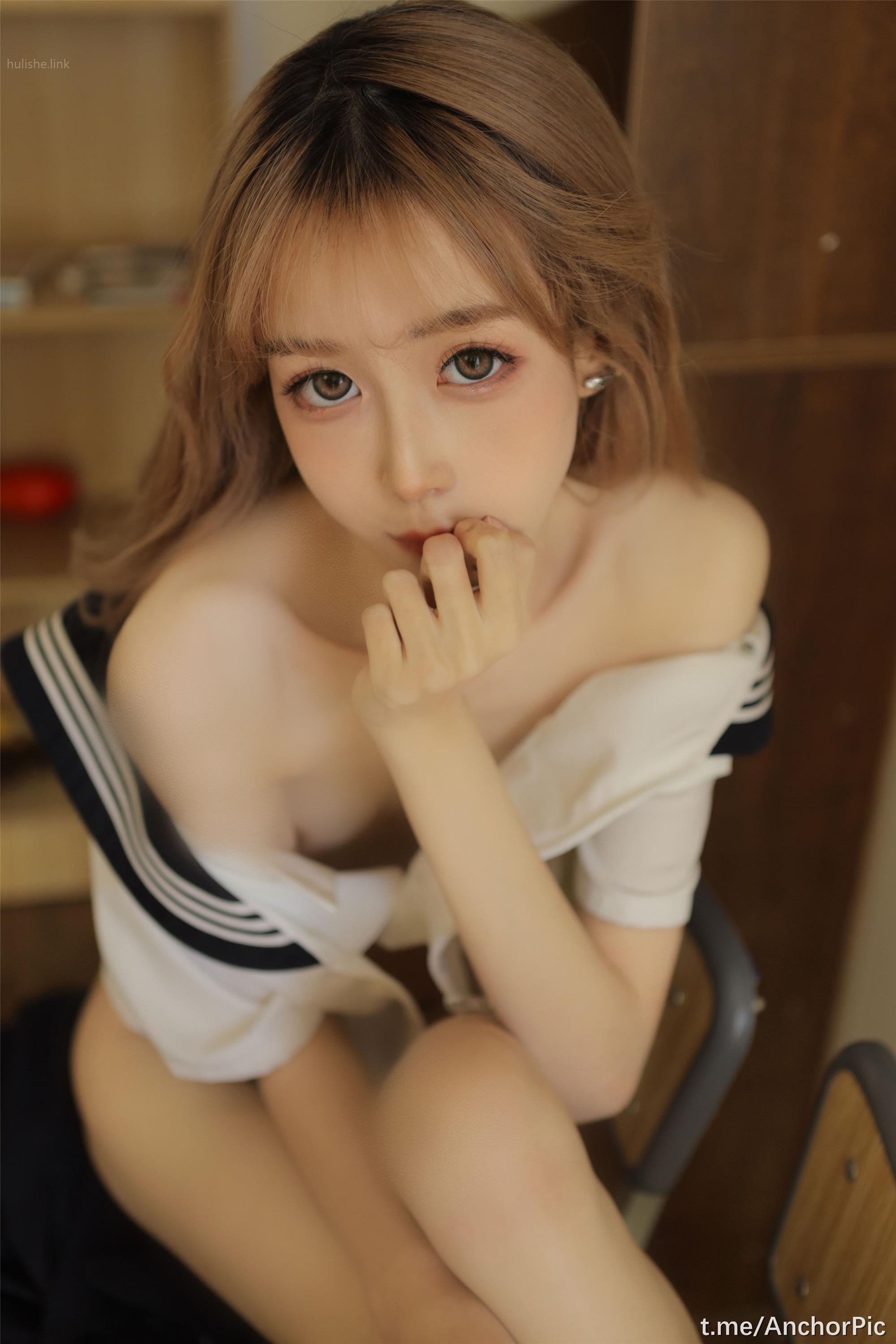 Cá vàng kinngyo - JK Thiếu nữ [39P