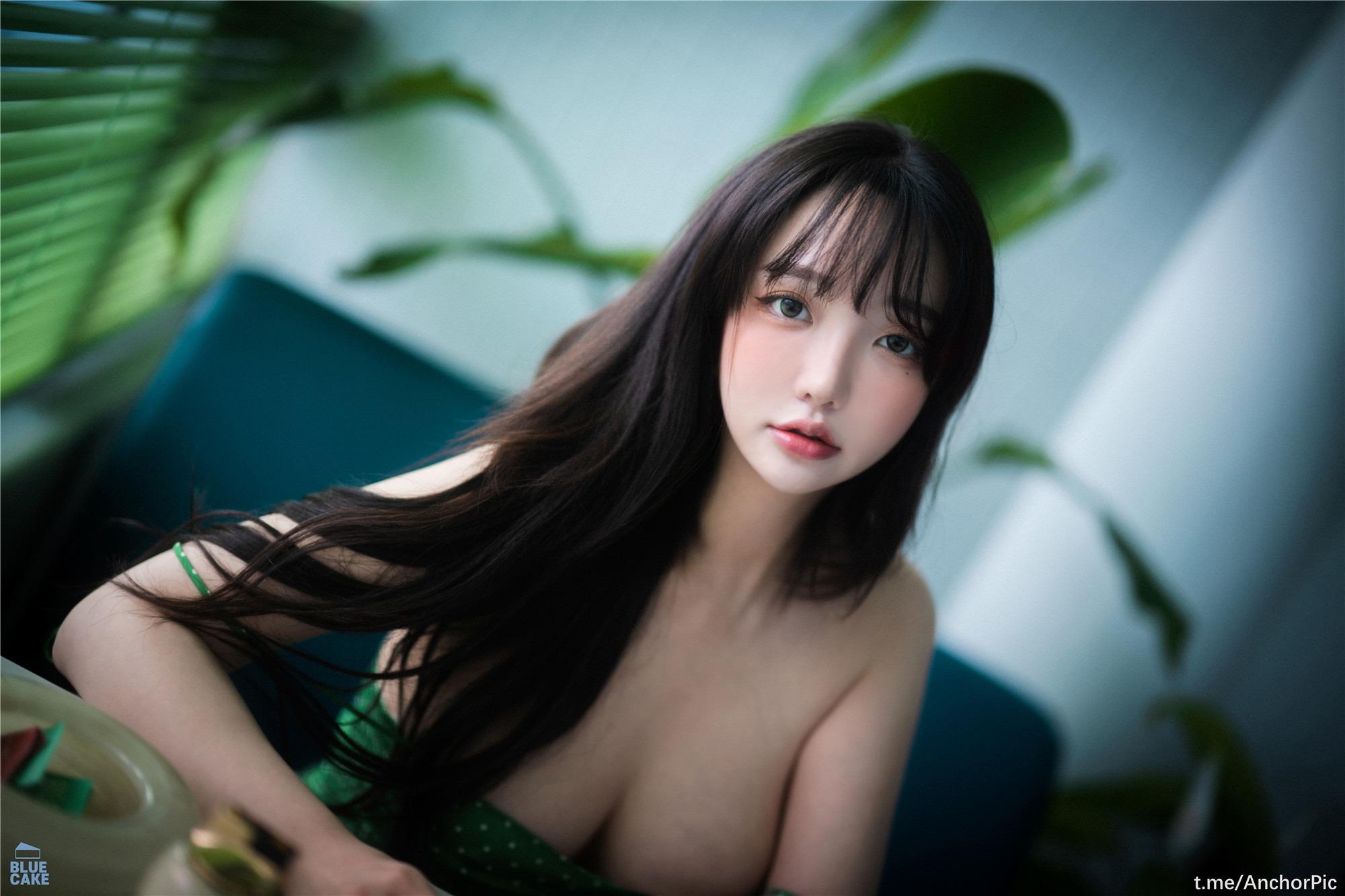 [BLUECAKE] Son Ye-Eun (손예은) - Nothing RED 104P