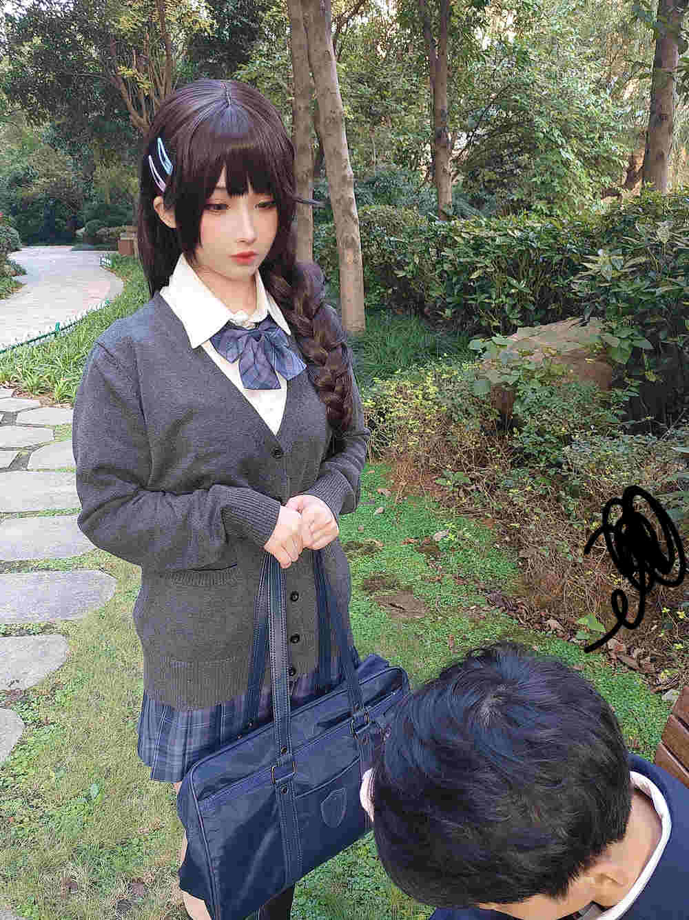 Rioko凉凉子《牛头人三NTR》Cosplay写真