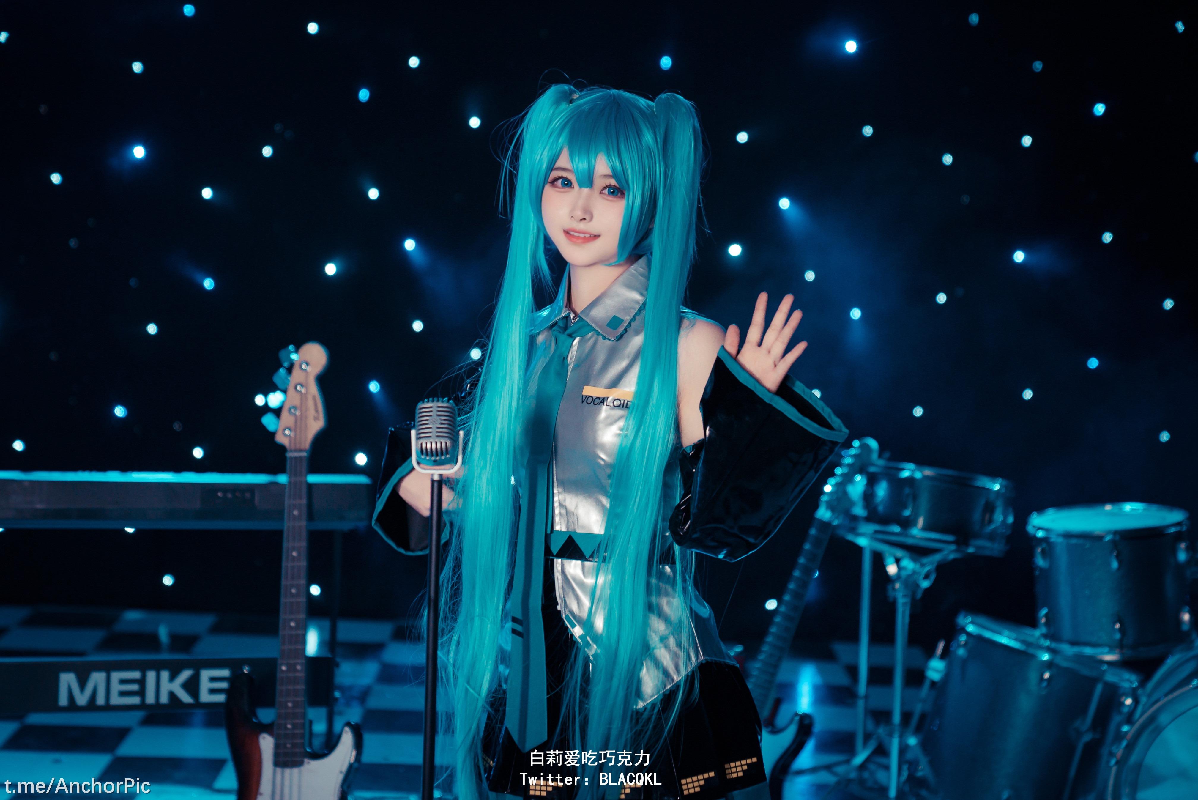白莉爱吃巧克力 - miku 初音未来 102P