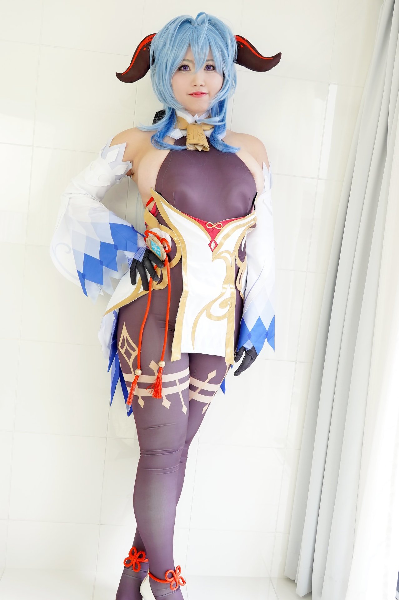SAD-131] [白餡堂] Hカップ爆乳蹂躙！メートルオーバーのデカ乳長身レイヤー拘束調教3P 原〇甘〇