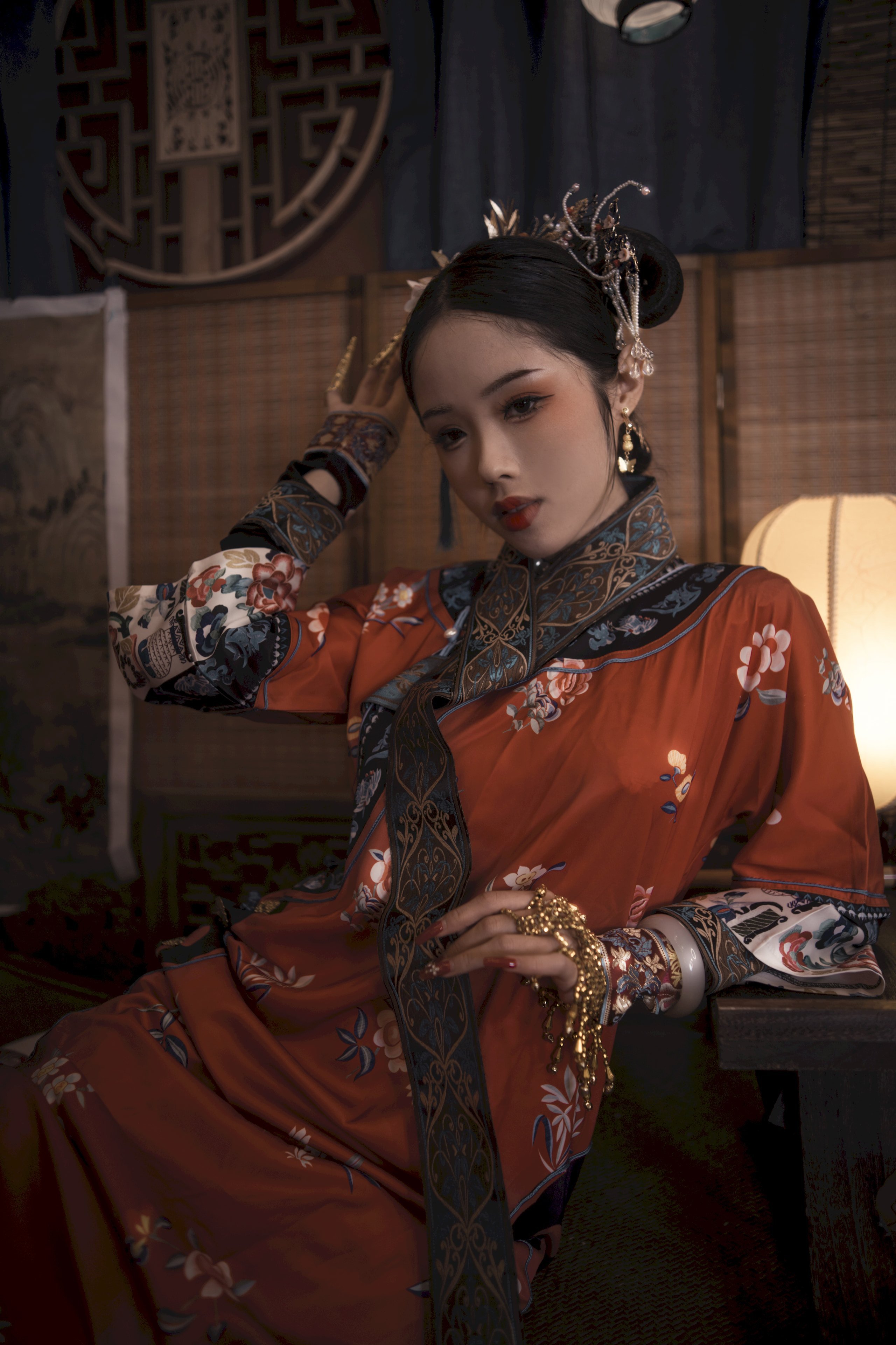 钛合金TiTi - 满清服饰