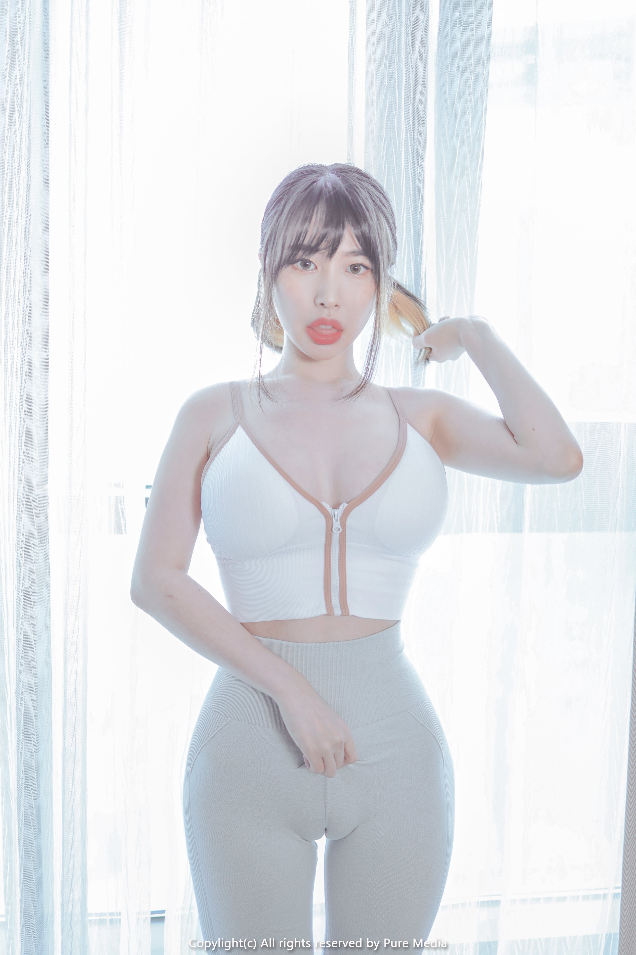 Pure Media Vol.103 Uhye (이유혜)