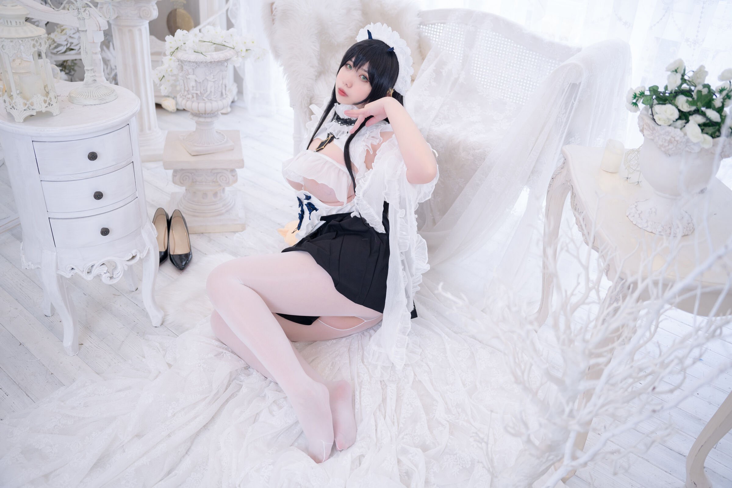 Meroko_Mị Đồng - Azur Lane: Nữ hầu Indomitable không có động lực cô chị lớn [53P