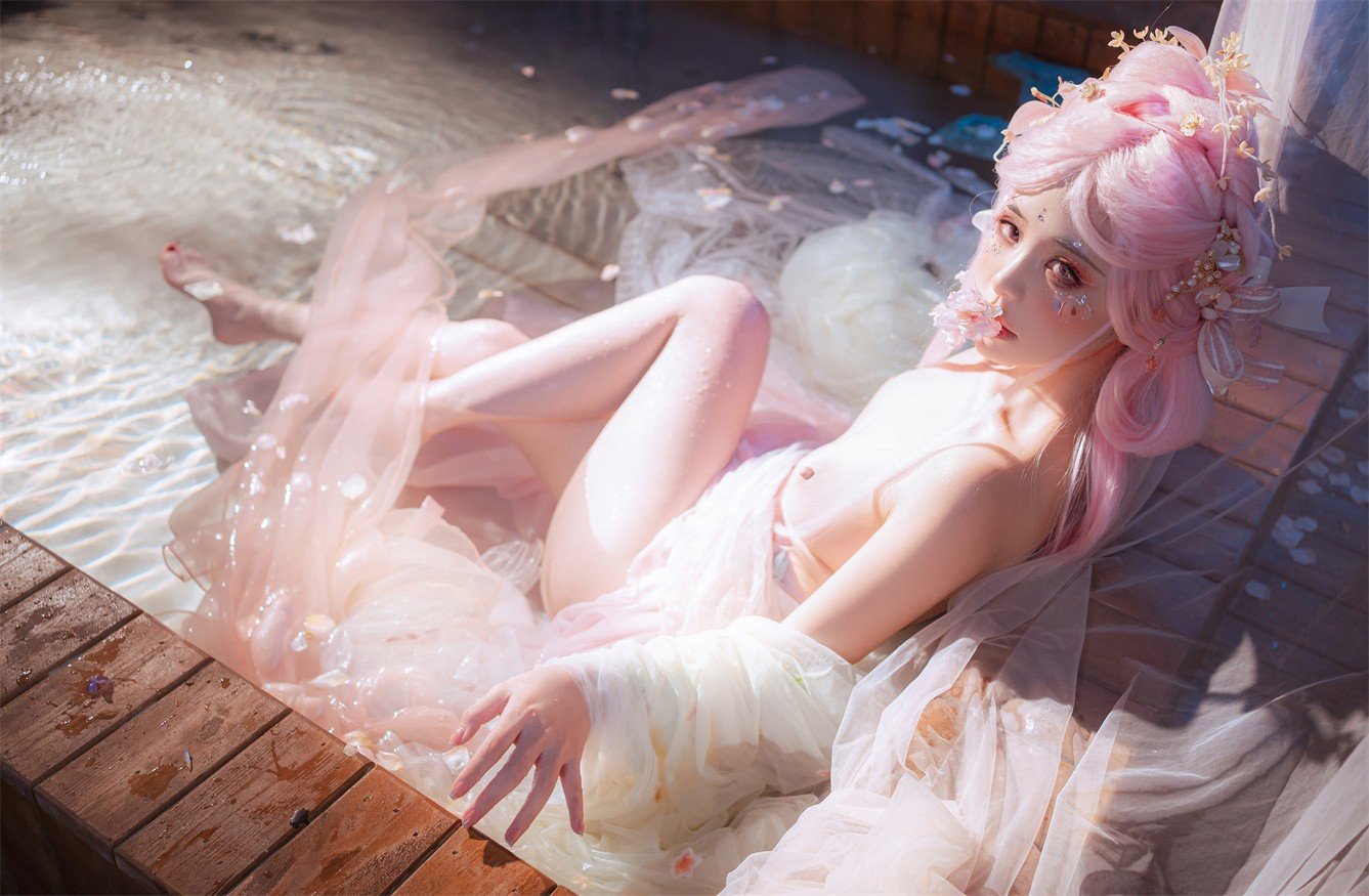 喵小吉临江仙国风Cosplay写真
