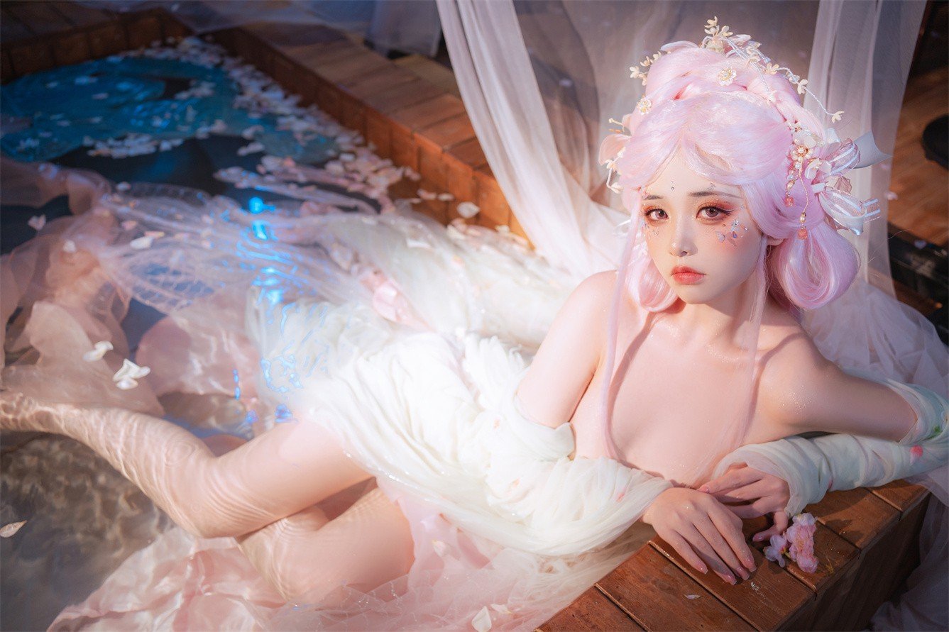 喵小吉临江仙国风Cosplay写真