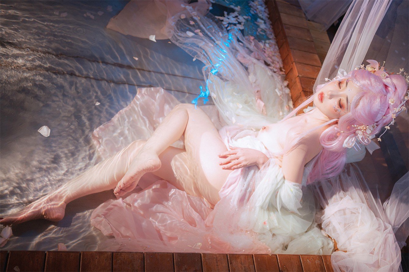 喵小吉临江仙国风Cosplay写真