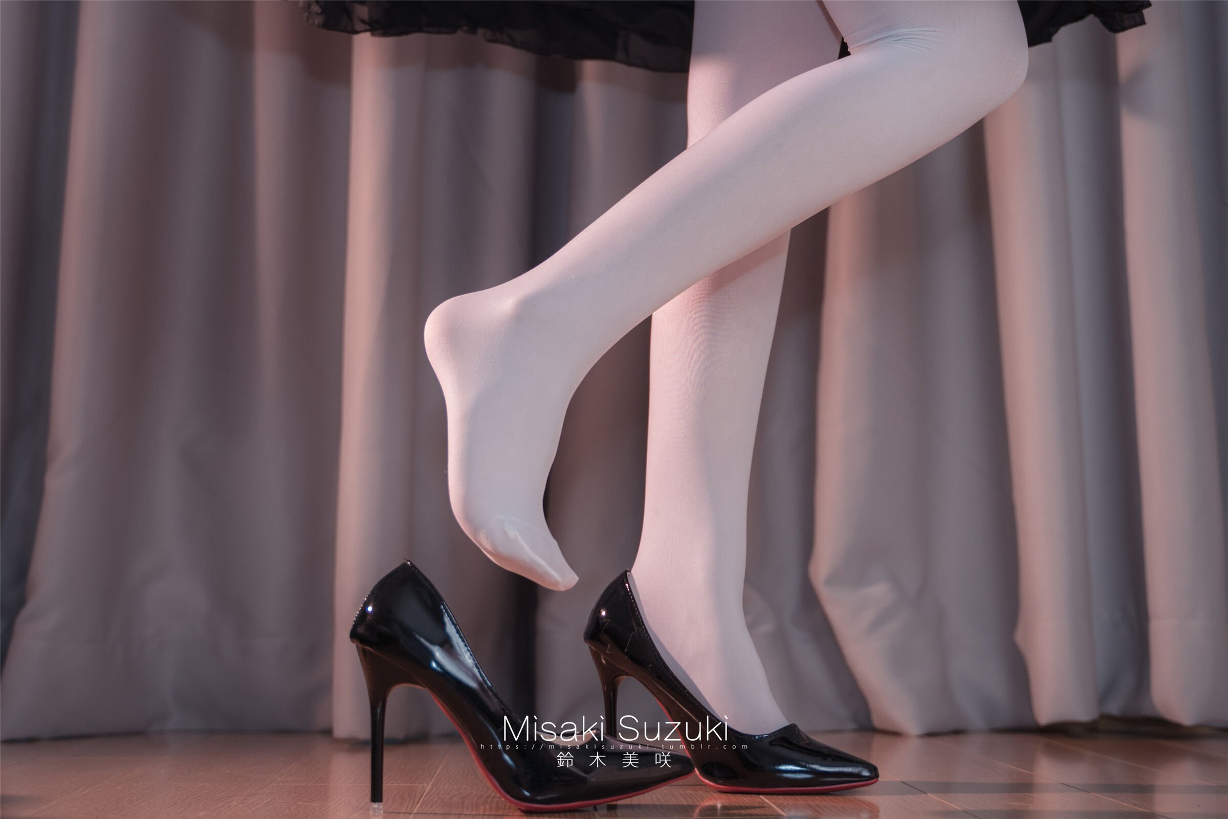 Suzuki Misaki - Barbara