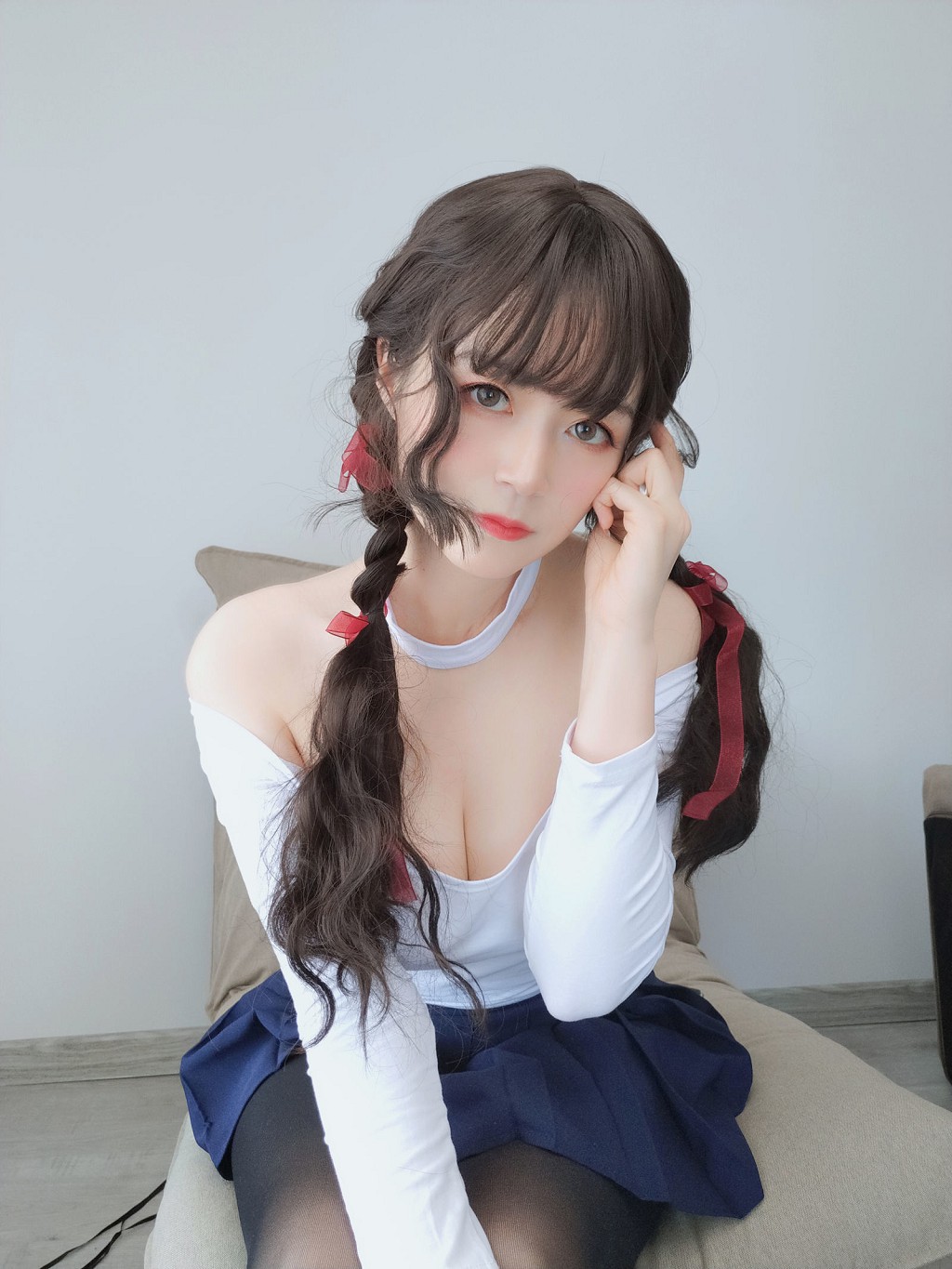 โคเซอร์ไป่หยิน81 《เหนียนเจียต้าเจอเจี่ยไฮ่ซี2》 [Cosplay สาว] หนังสือภาพ[45P