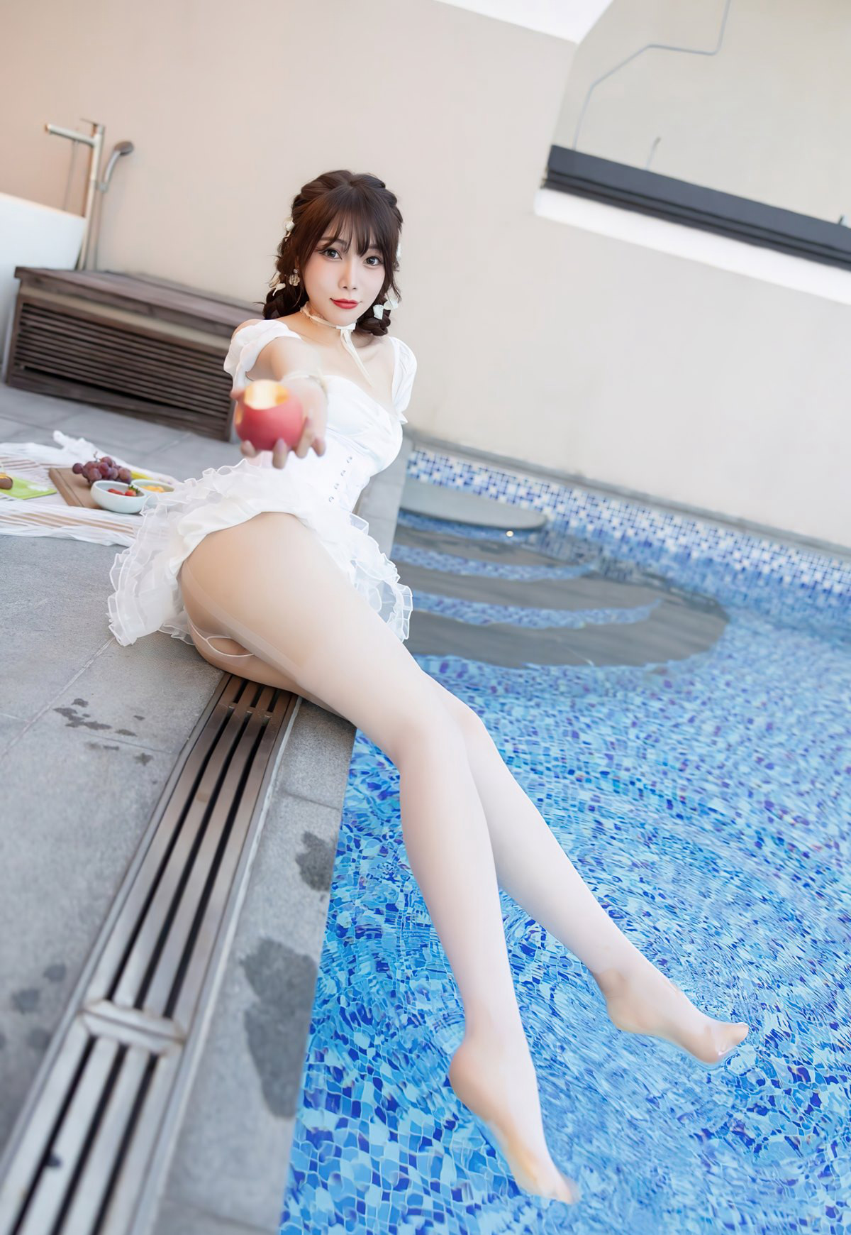芝ชิBootyสุดยอดเปียกตัวถุงเท้าขาวไม่สวมชั้นในส้นสูงขาสวยหน้าอกใหญ่เต็มถุงเท้าที่เปียกเท้าสวย