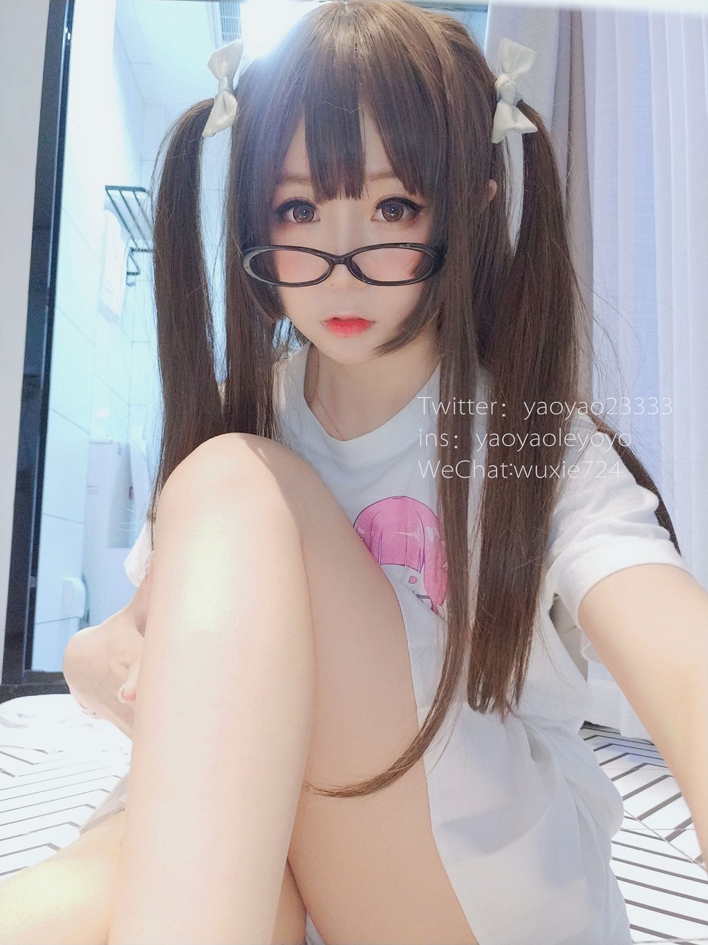 Yaoyao Le yoyo "Bath Towel Charm" [Cosplay Welfare] Photobook [46P