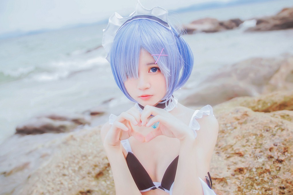 桜桃喵《蕾姆COS》 [萝莉COS] 写真集[48P]