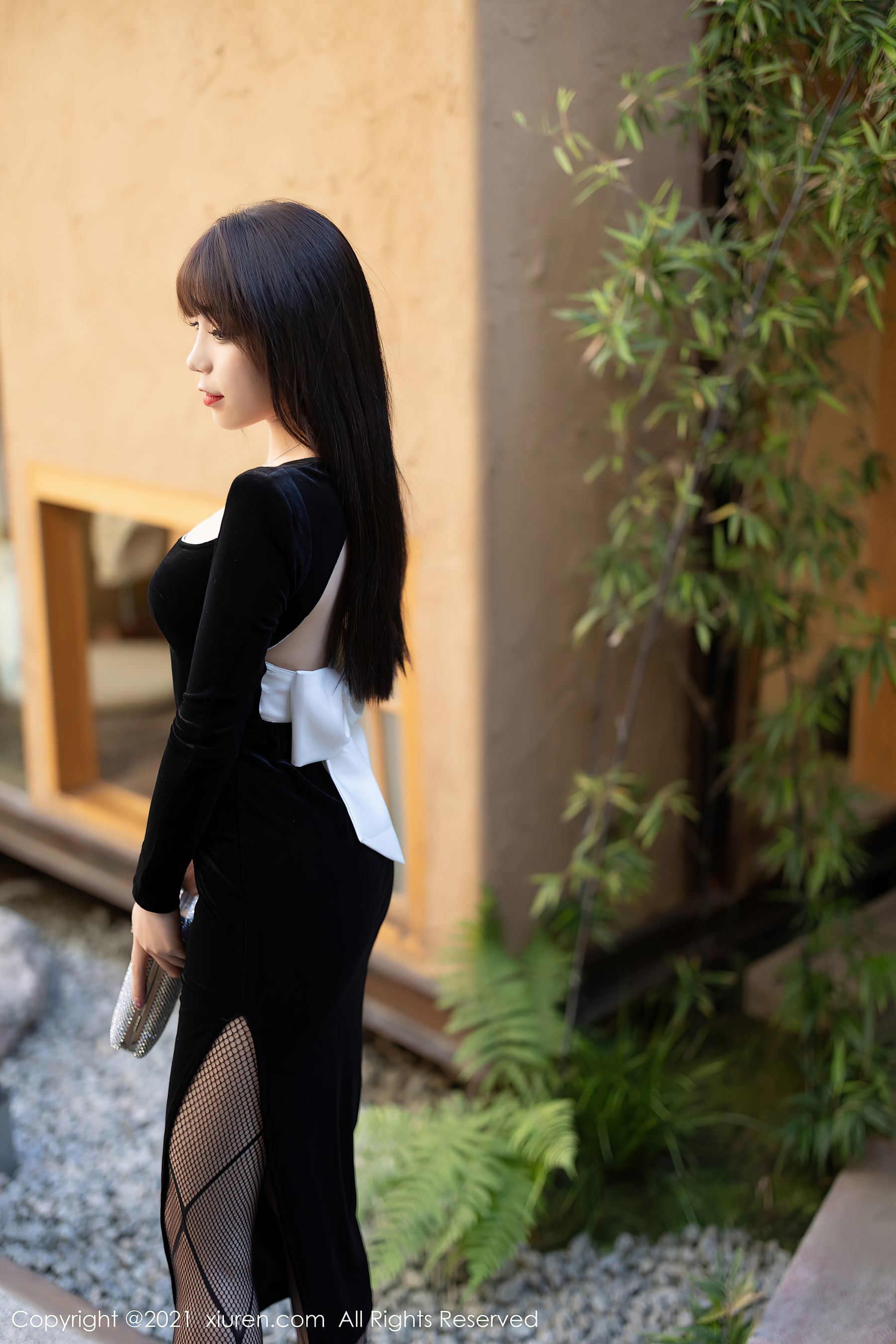 XiuRen] No.4322 Chí Chí Booty