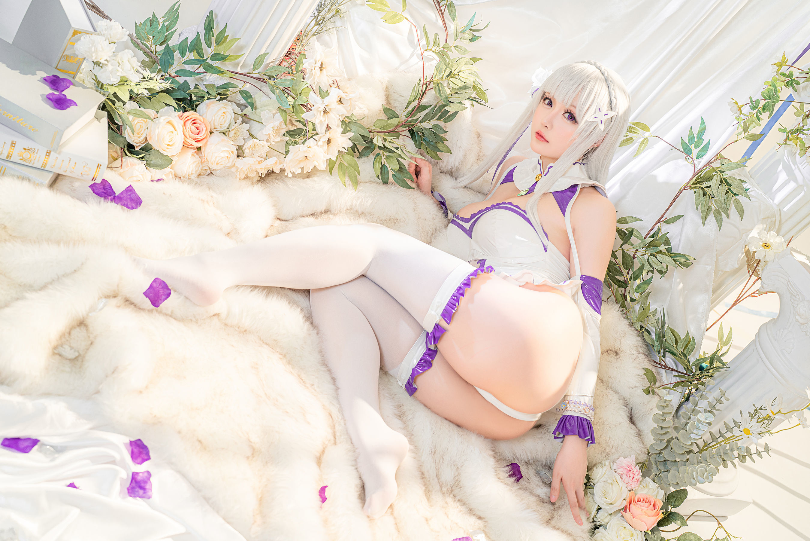 เน็ตไอดอล COS] Coser น้องสาว ซิงจือฉือฉือ - เอมิเลีย