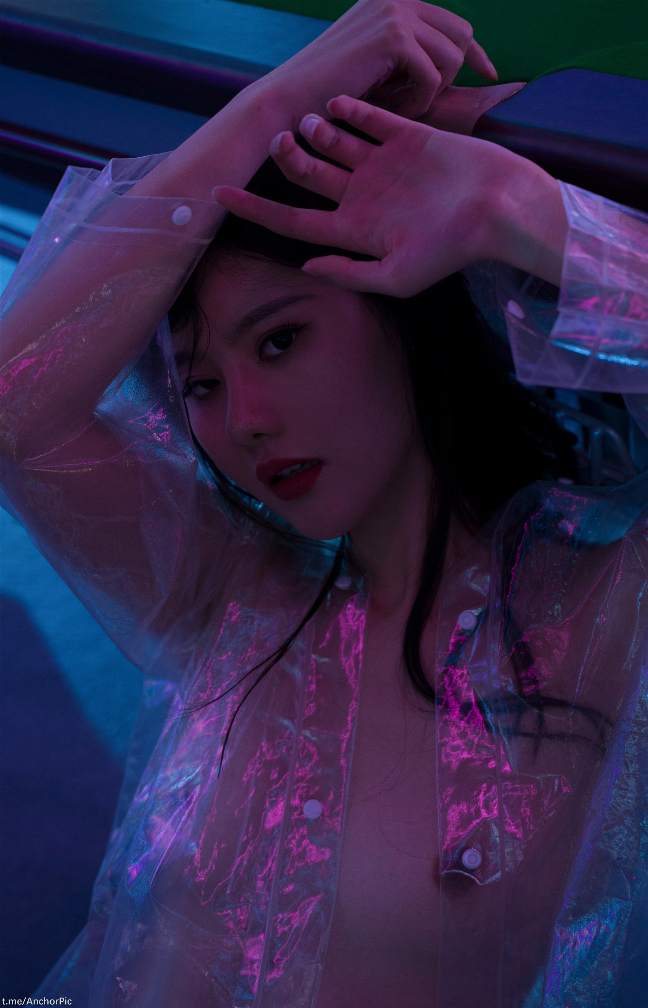 就是阿朱啊 - 雨衣 111P