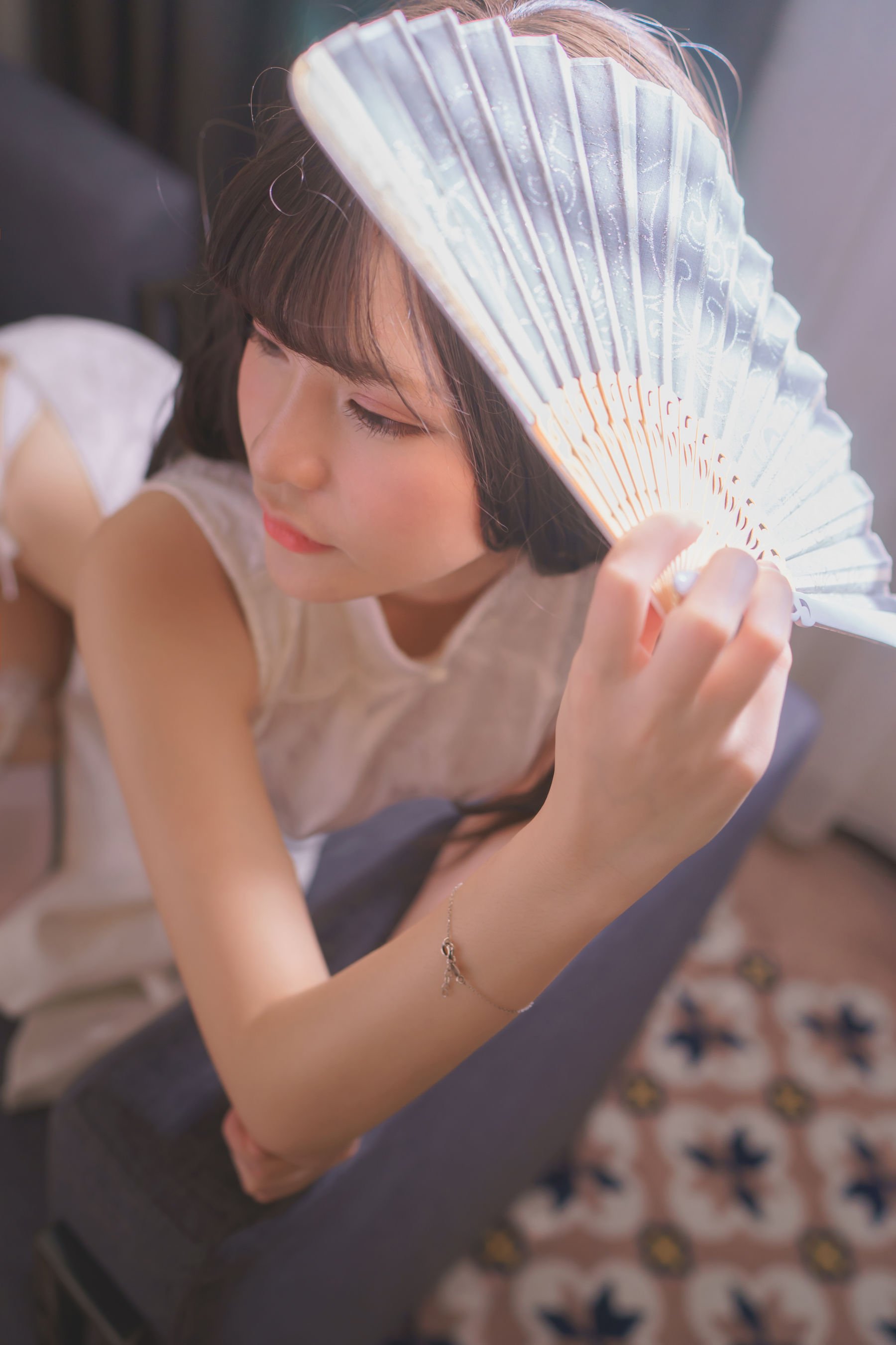 [前羽_rr] 白丝旗袍