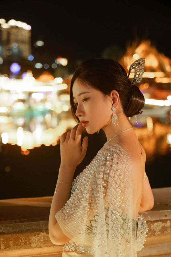 เหนียนเหนียน - หยกตู เจ้าหญิง