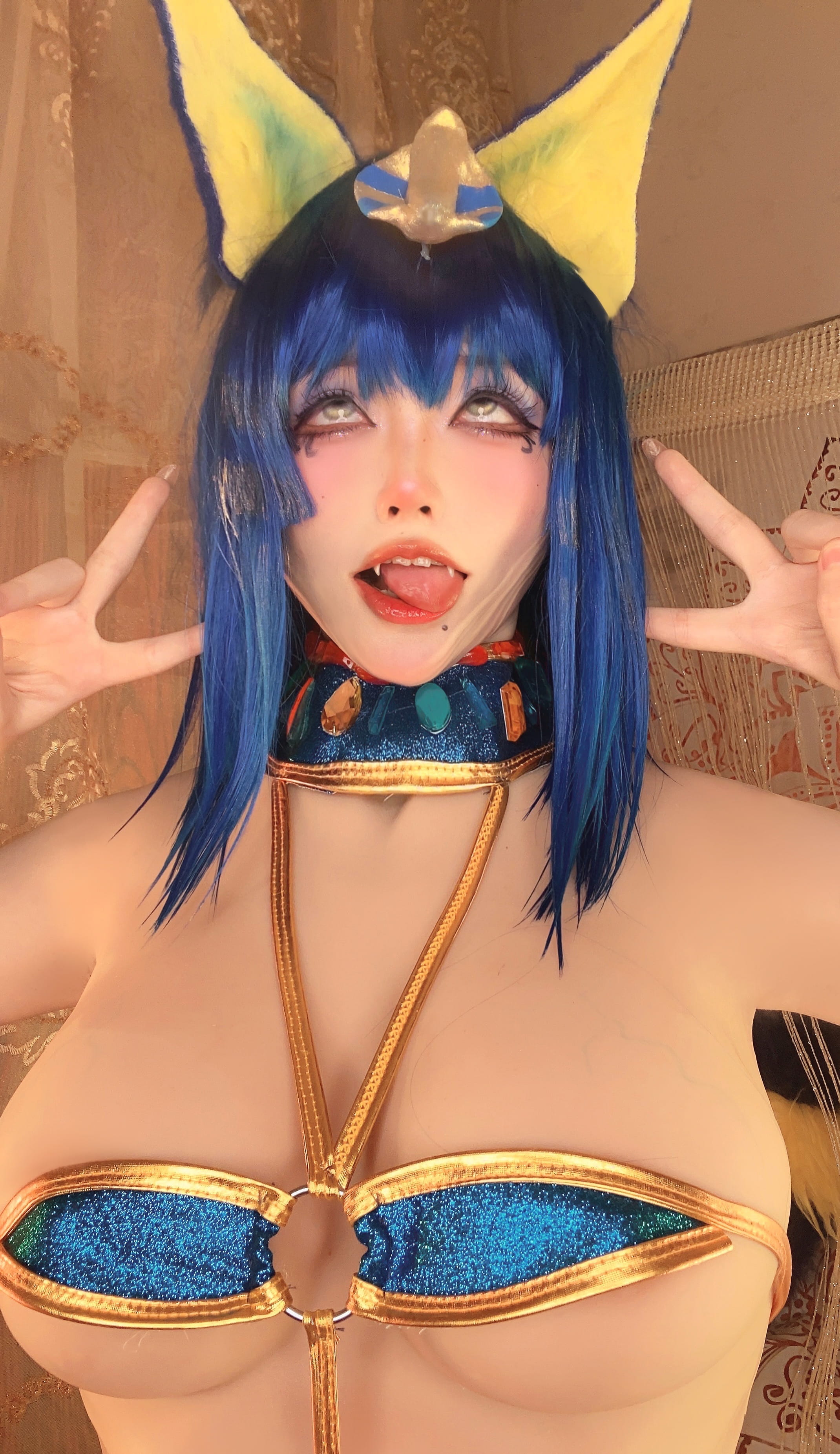 Cheese Block Will Mèo Ai Cập Cosplay