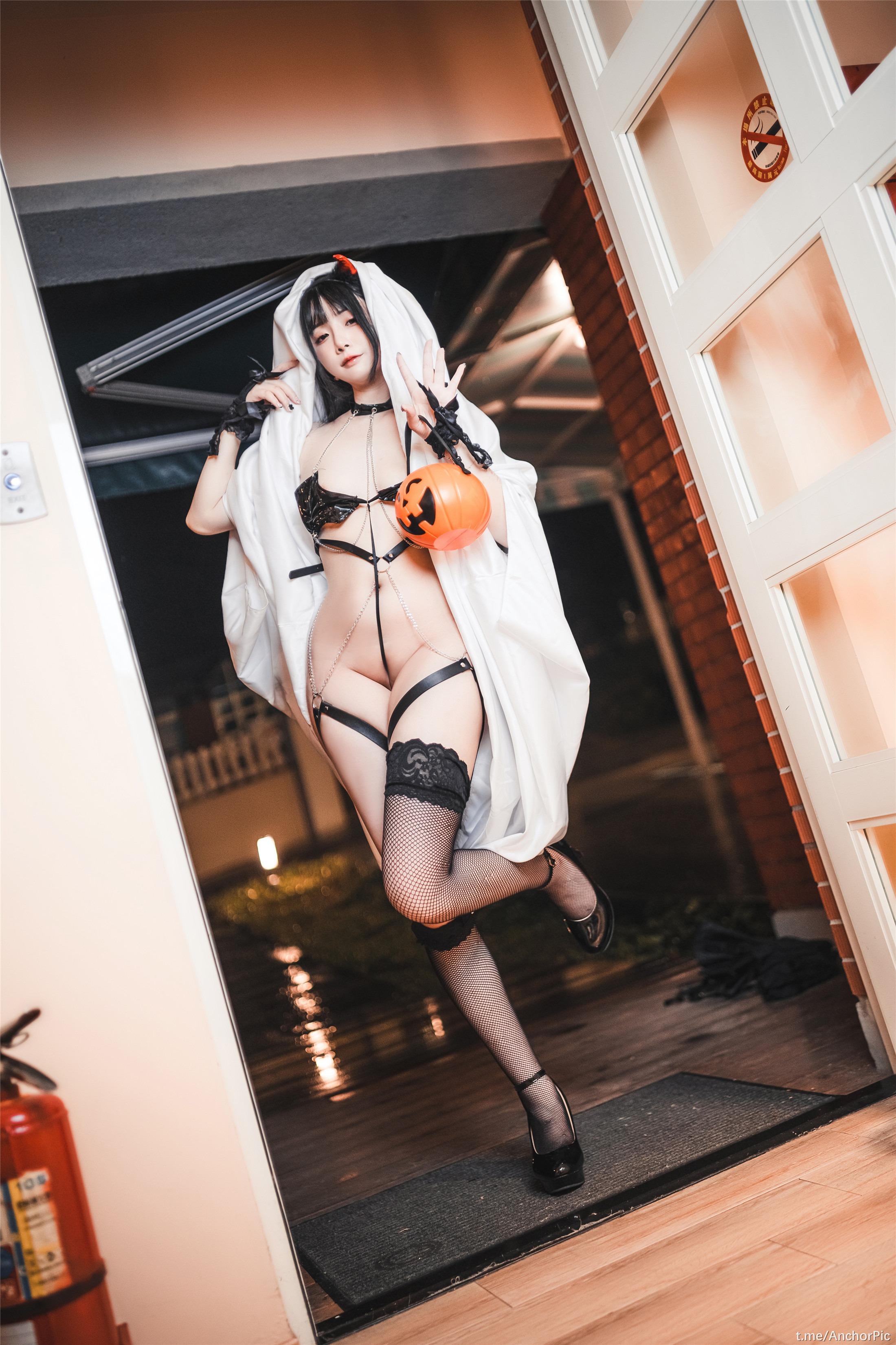 落落Raku - Trick or Treat !! 75P