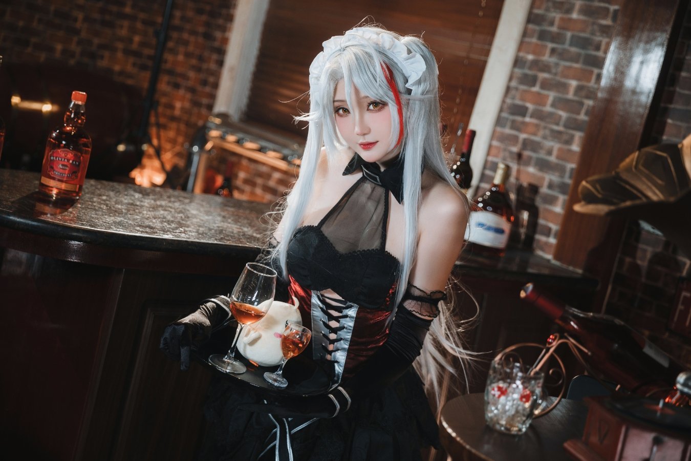 Qua Hi Giăng - Azur Lane Prinz Eugen Chìm đắm trong đêm