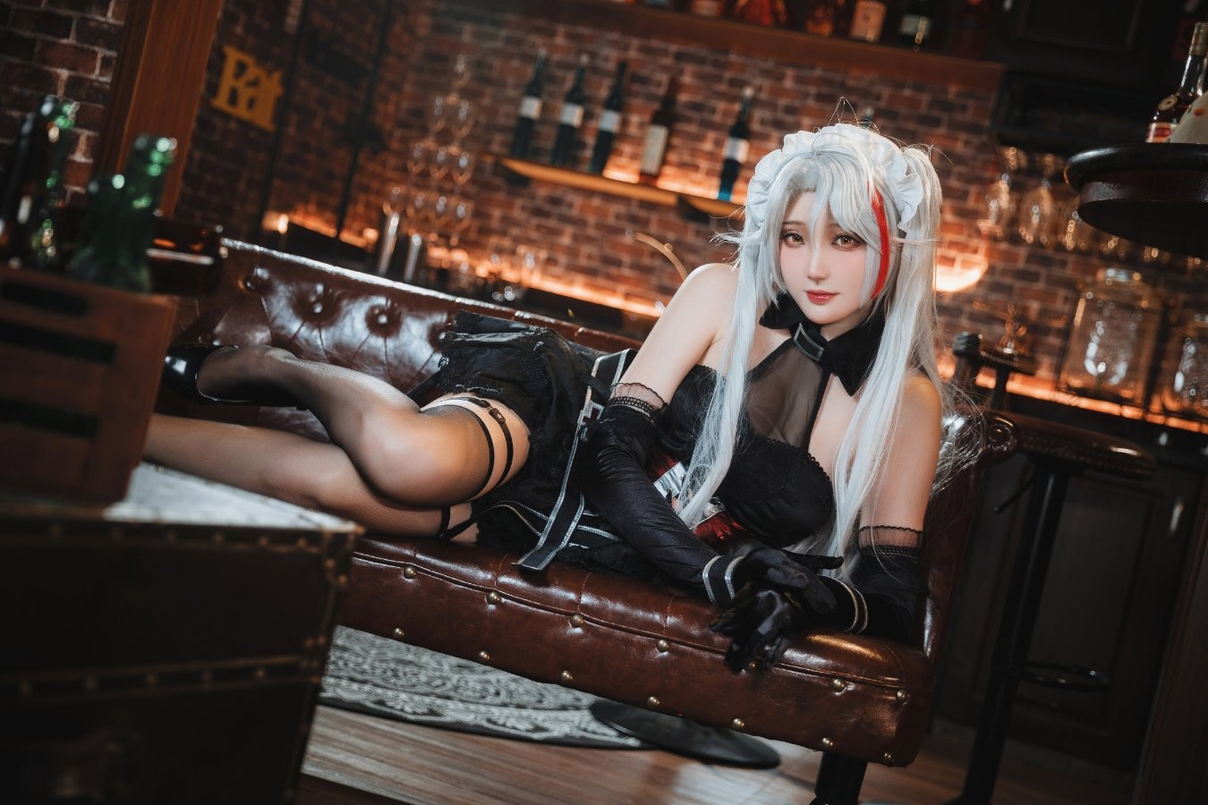 Qua Hi Giăng - Azur Lane Prinz Eugen Chìm đắm trong đêm