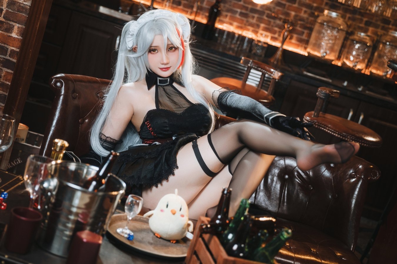 Qua Hi Giăng - Azur Lane Prinz Eugen Chìm đắm trong đêm